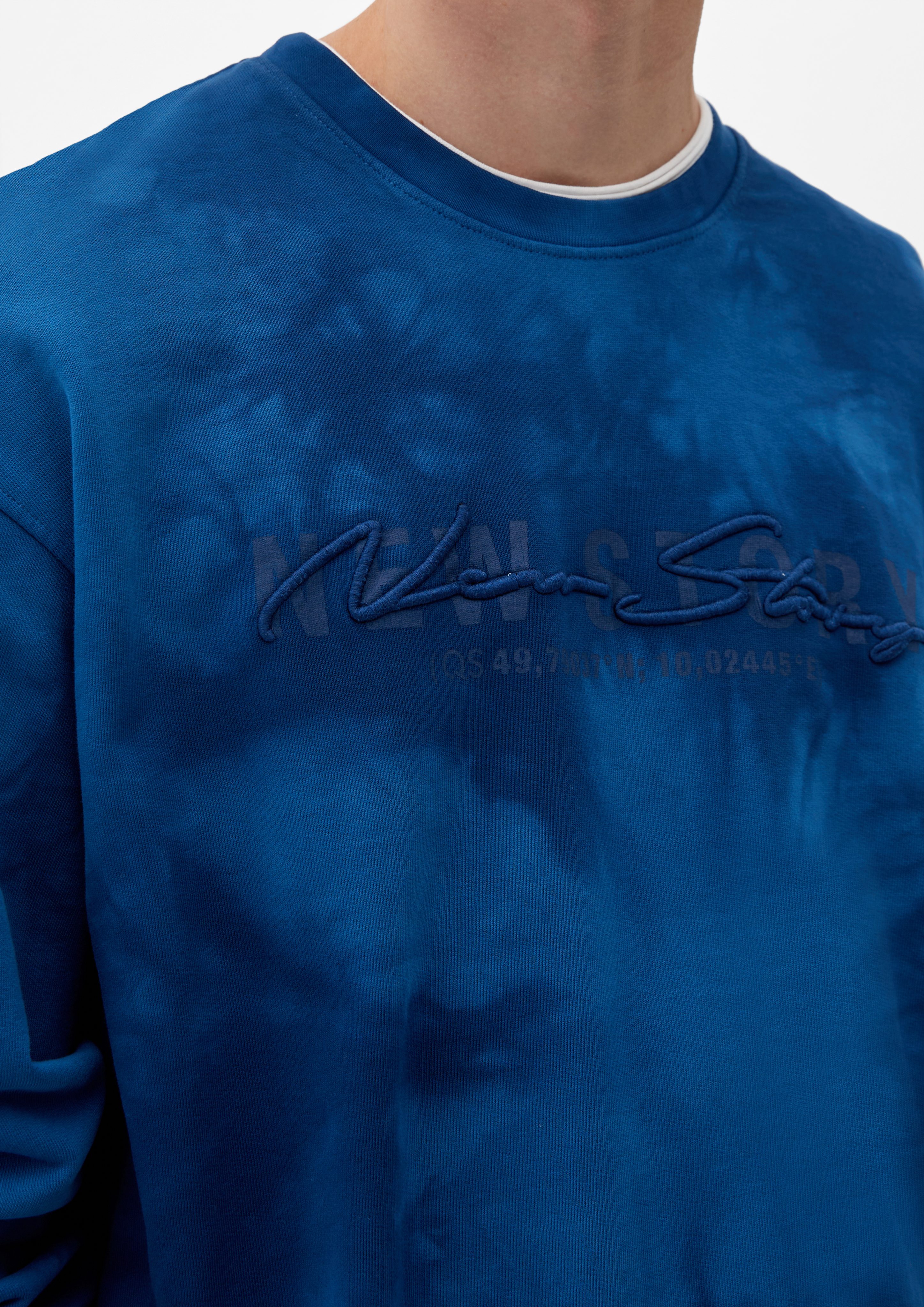 Batik-Optik QS Stickerei Sweatshirt ozeanblau in Sweatshirt