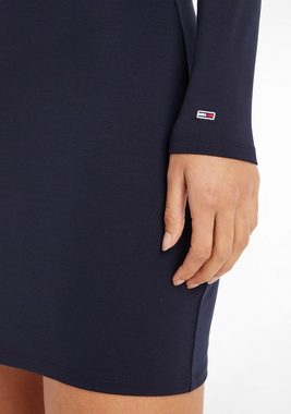 Tommy Jeans Jerseykleid TJW MODERN PREP FLAG BODYCON mit Labeldruck auf der Brust