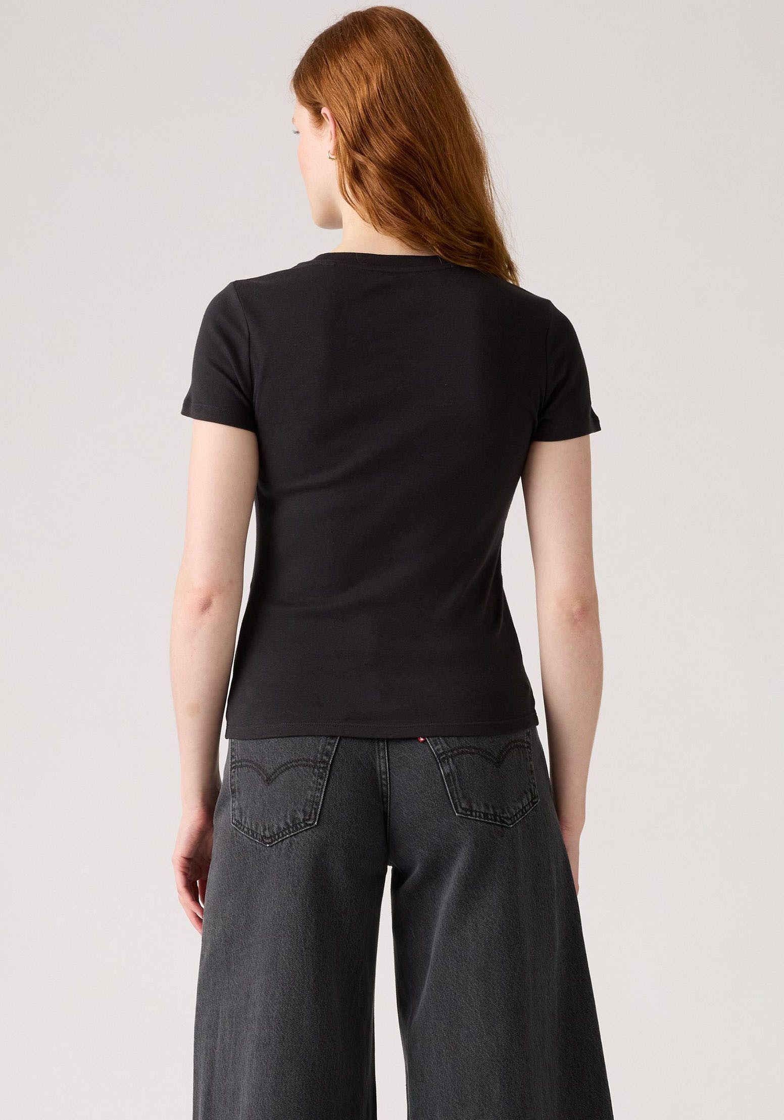 Levi's® T-Shirt Mini-Logo (Packung, 2-tlg) mit kleiner Markenlogo-Stickerei auf der Brust