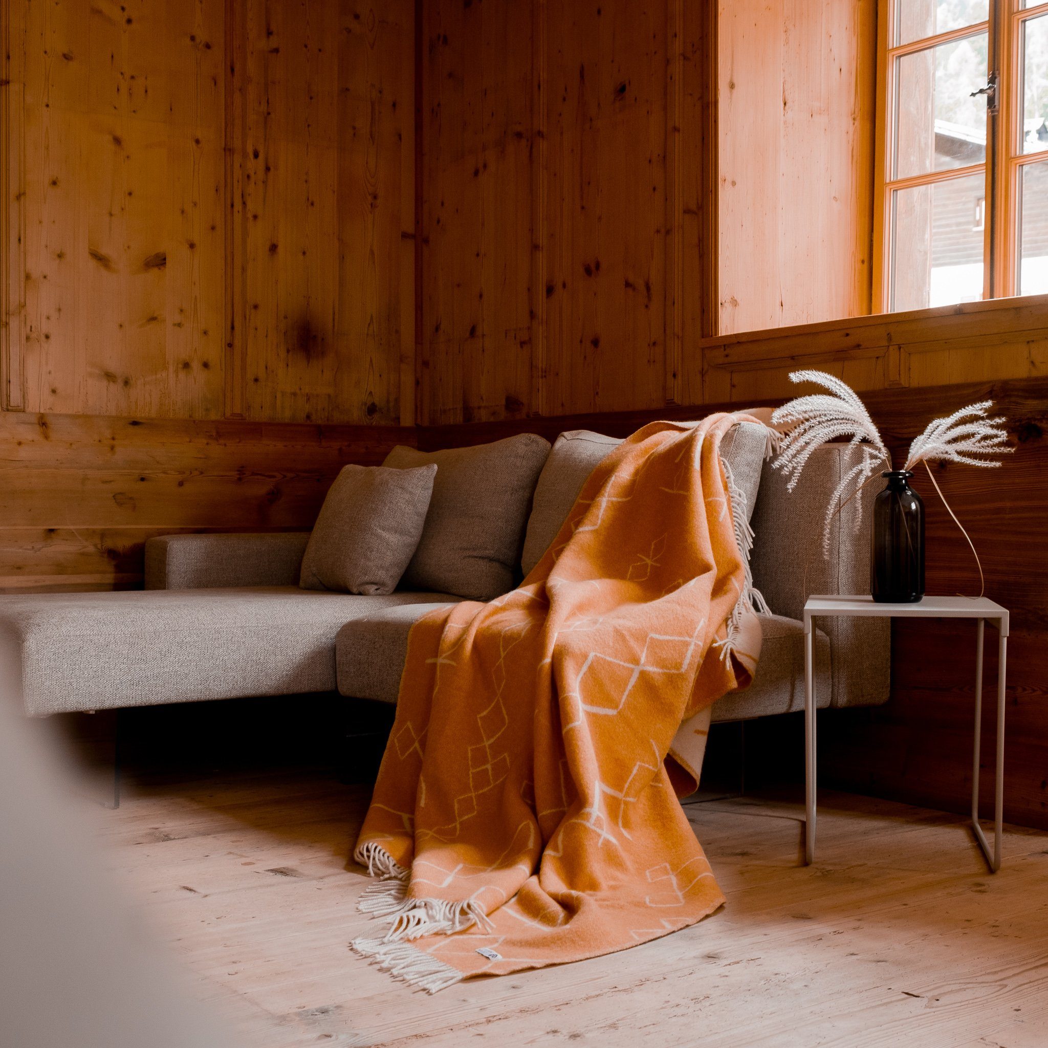 Steppenwolle Tagesdecke SAHARA, Nachhaltige Wolldecke gelb 130x200cm, Made in EU aus 100% Schurwolle