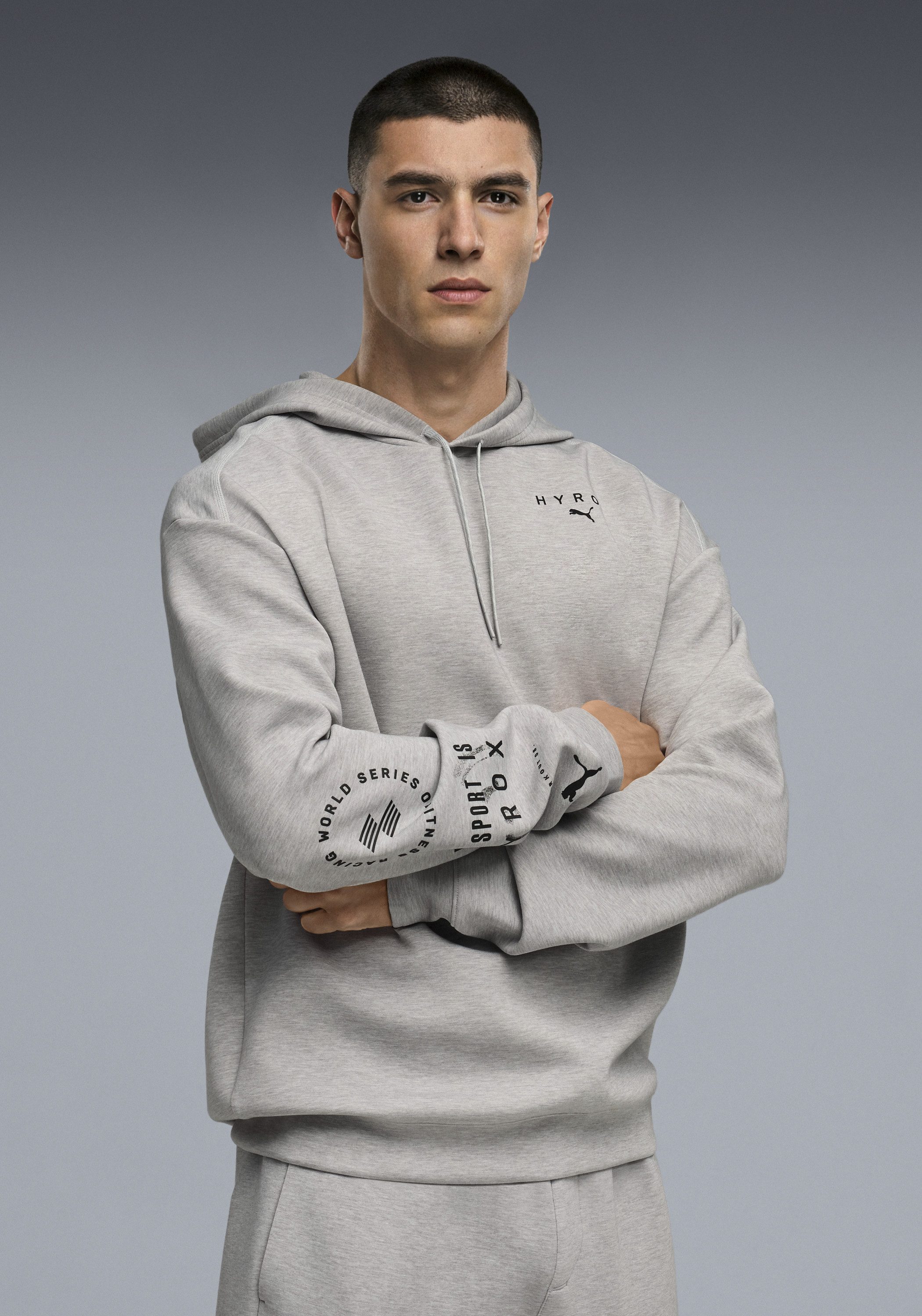PUMA Kapuzensweatshirt M X HYROX CLOUDSPUN HOODIE Regular Fit, für Fitness und sportliche Aktivitäten, mit Kapuze