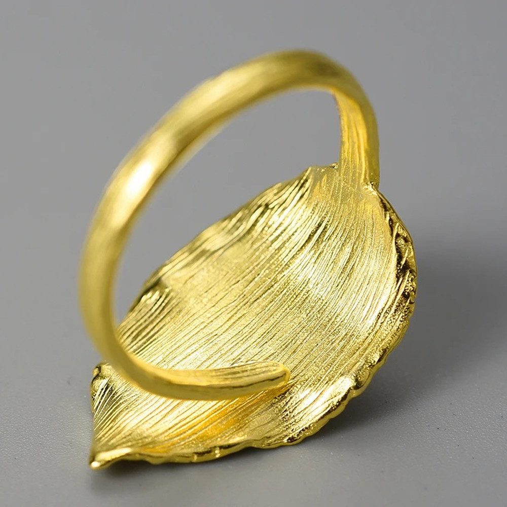 Runde Perlé Perlenring Blatt mit Wassertropfen verstellbarer Ring, handgefertigter Ring, Süßwasserperle, 925er Silber, 18K Gold