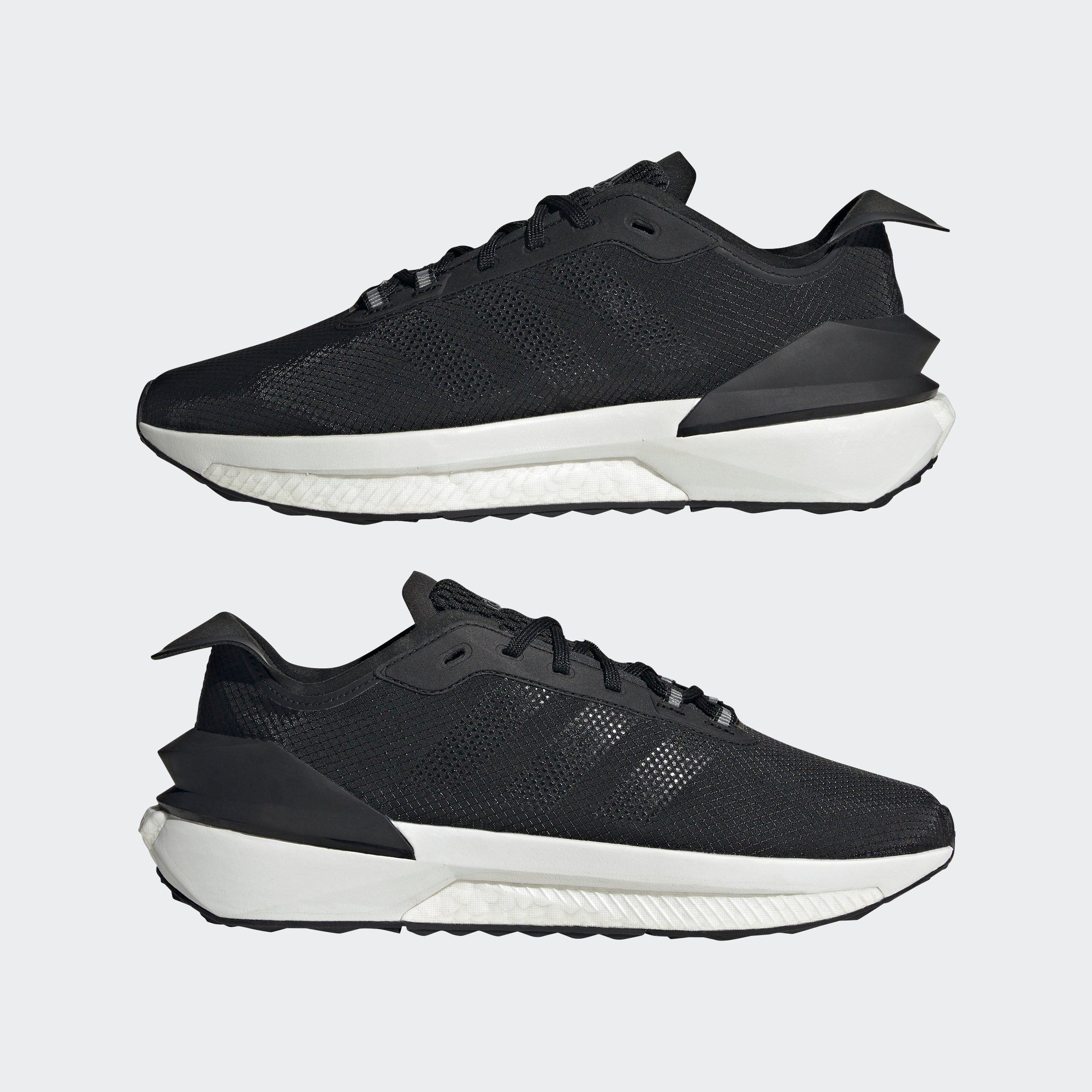 adidas Sportswear AVRYN Grey Sneaker / Black Three / Carbon Core