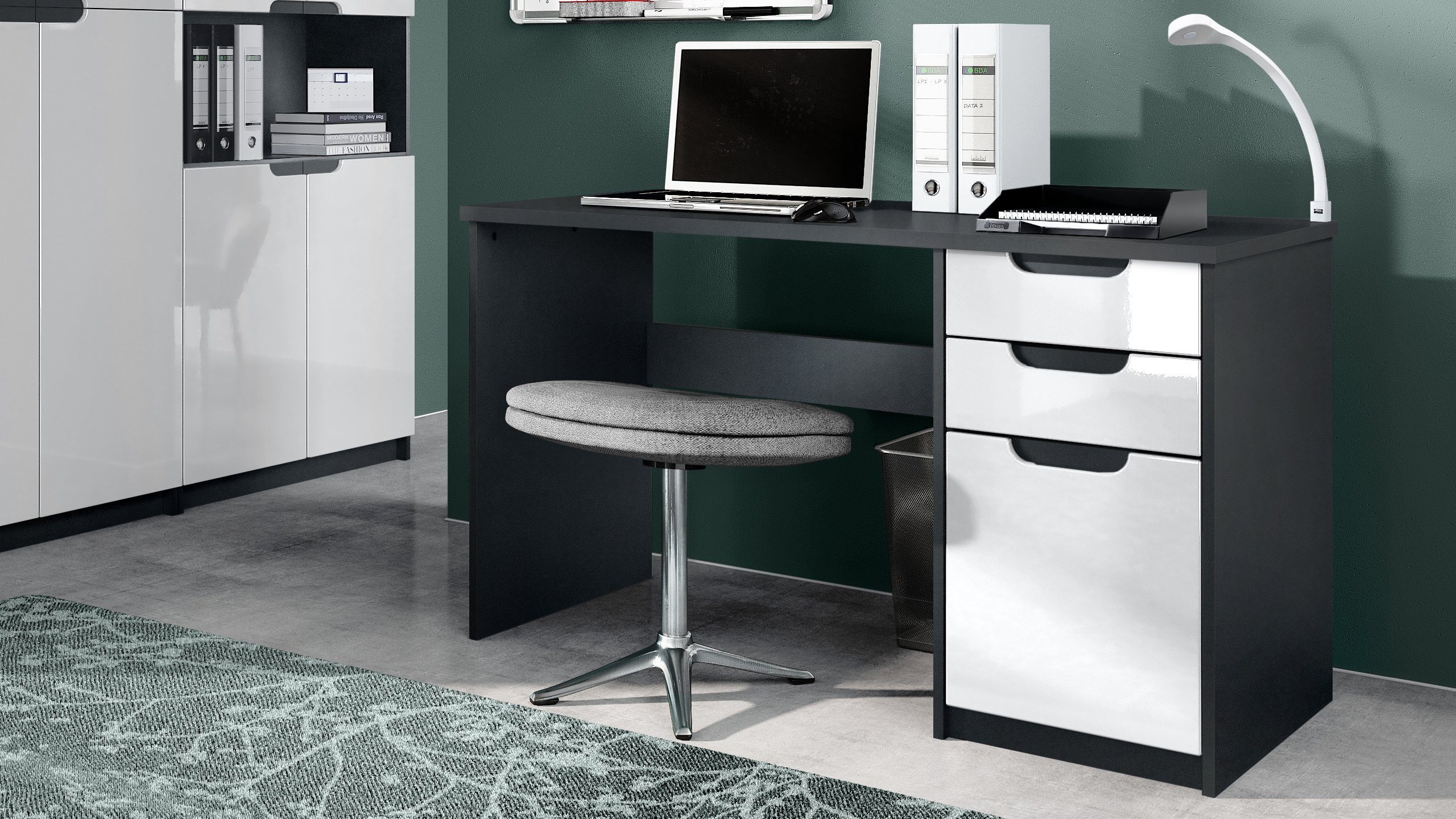 Vladon Schreibtisch Logan (Bürotisch, mit 2 Schubladen und 1 Tür), Schwarz günstig online kaufen