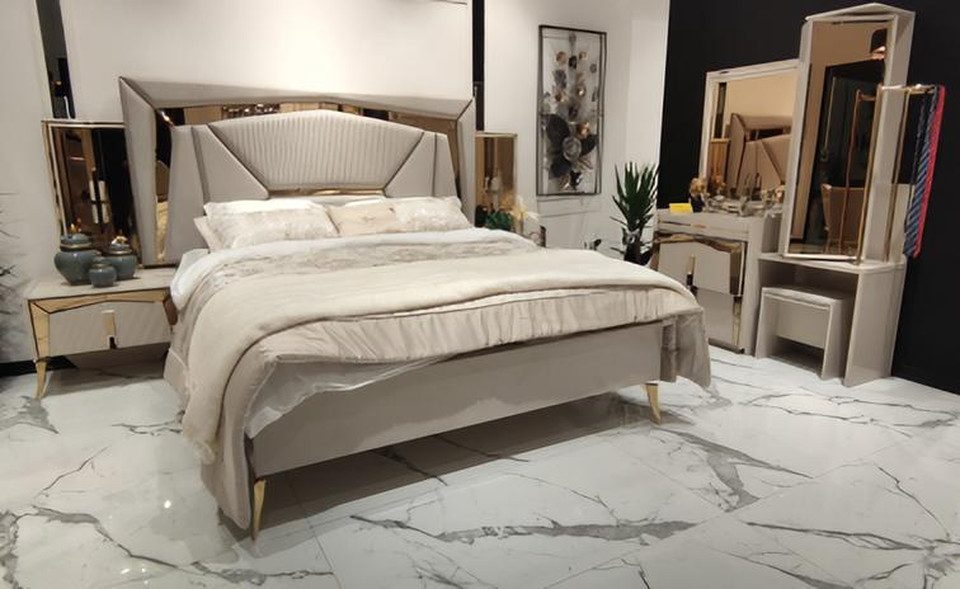 Schlafzimmer-Set Doppelbett Nachttische mit Spiegel Schminktisch Beige Gold