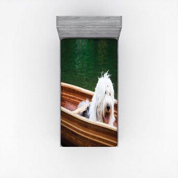 Spannbettlaken Soft Dekorativer Stoff Bettwäsche Rund-um Elastischer Gummizug, Abakuhaus, Englisch Sheepdog Bobtail in einem Kanu