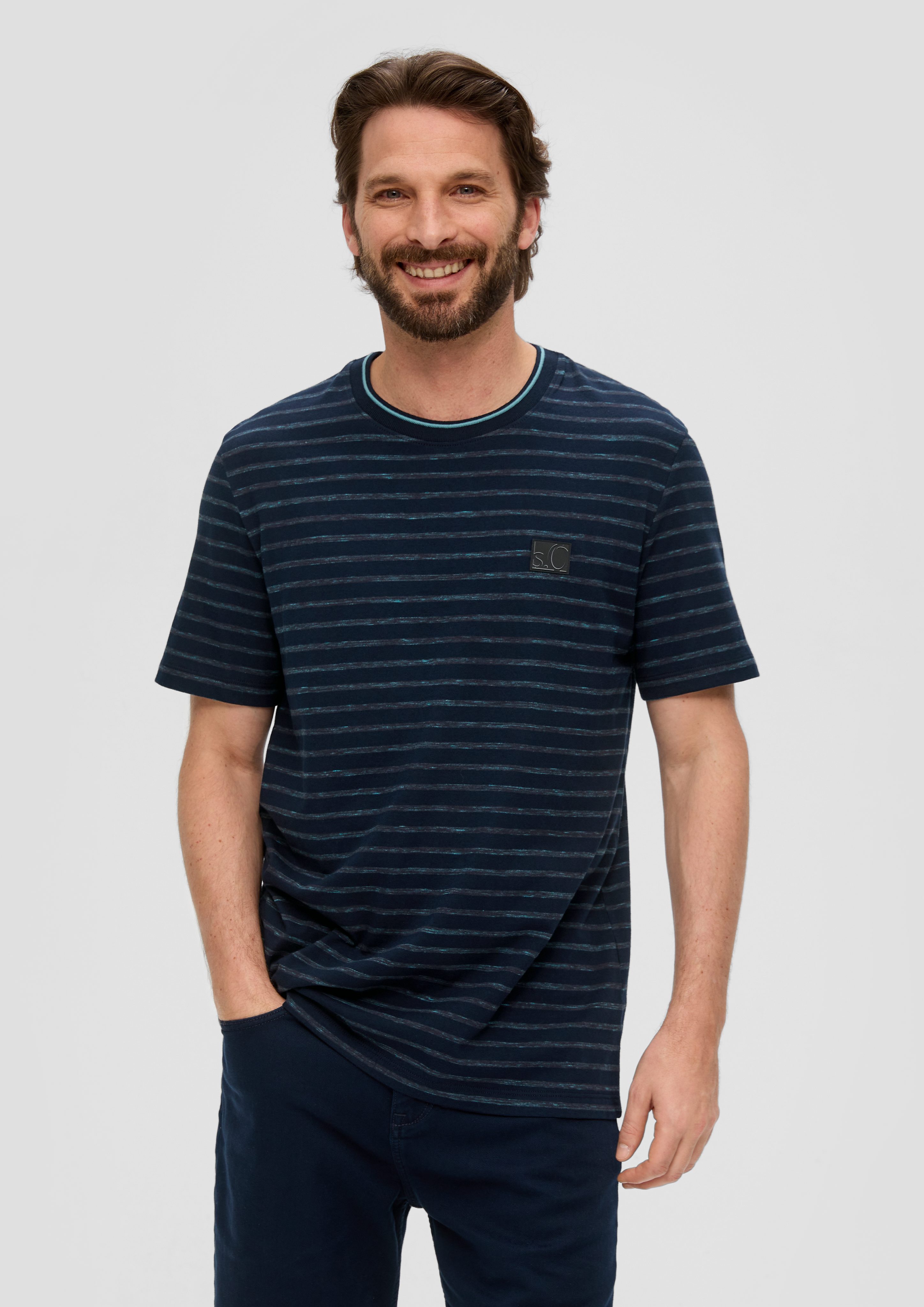 s.Oliver Kurzarmshirt T-Shirt mit Streifenmuster Label-Patch
