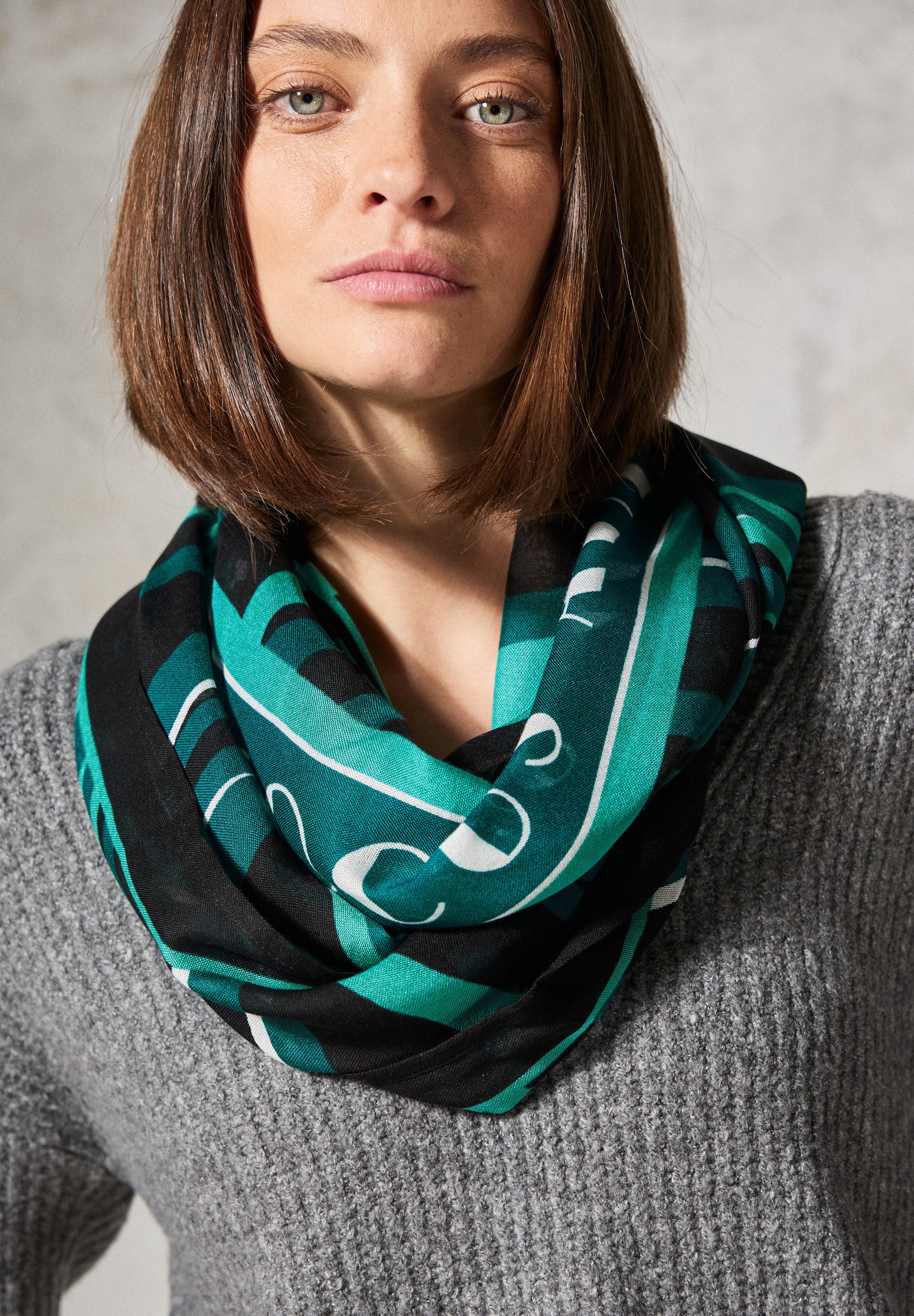 Street One Foulard Donna In Modal Con Stampa Grafica – Quadrato 110x110 Cm, Morbido E Leggero - 4