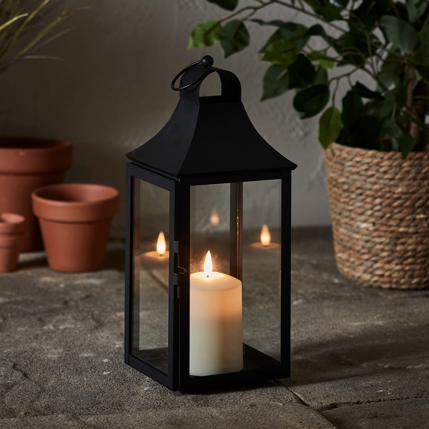 Lights4fun LED Laterne 34cm Albury Gartenlaterne mit TruGlow® Outdoor Kerze mit Fernbedienung – Bild 3 von 5