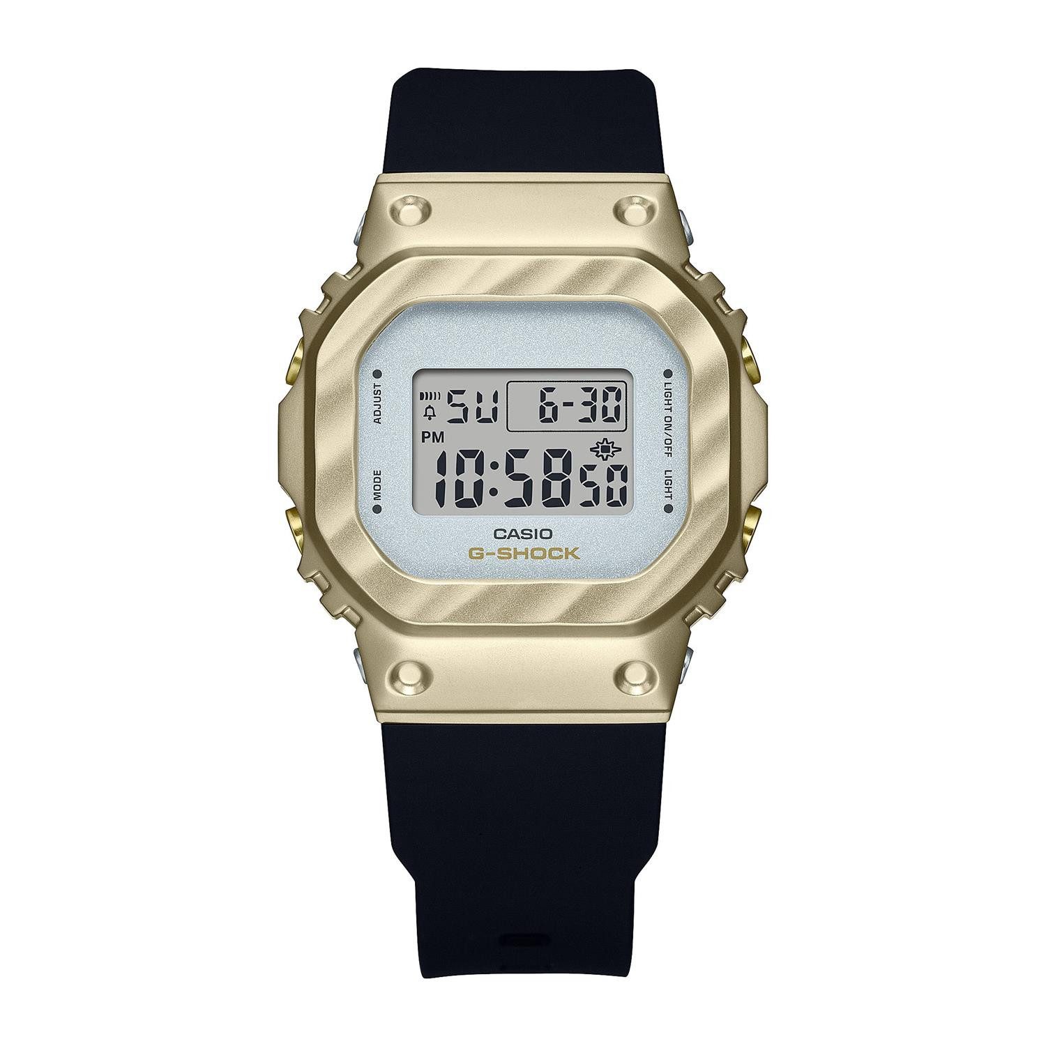 CASIO Quarzuhr Casio G-Shock Damenarmbanduhr GM-S5600BC-1ER Edelstahl, Resin, (1-tlg)