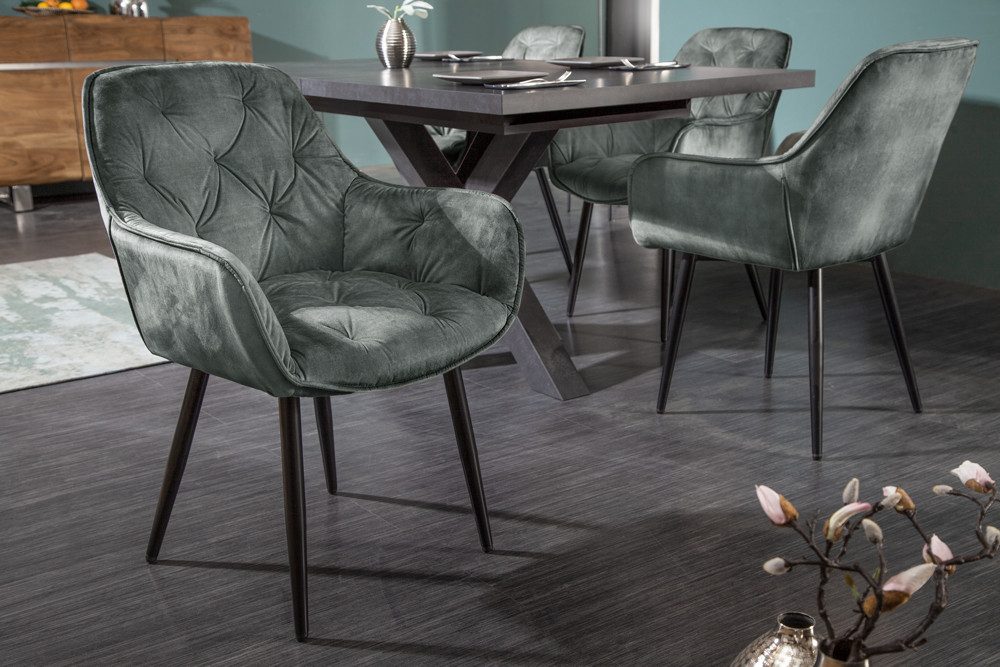 riess-ambiente Polsterstuhl MILANO grün/schwarz - Samt, mit Armlehnen, Metallbeine (Einzelartikel, 1 St), Sitzgelegenheit mit Chesterfield-Steppung – ideal für Deinen Esstisch