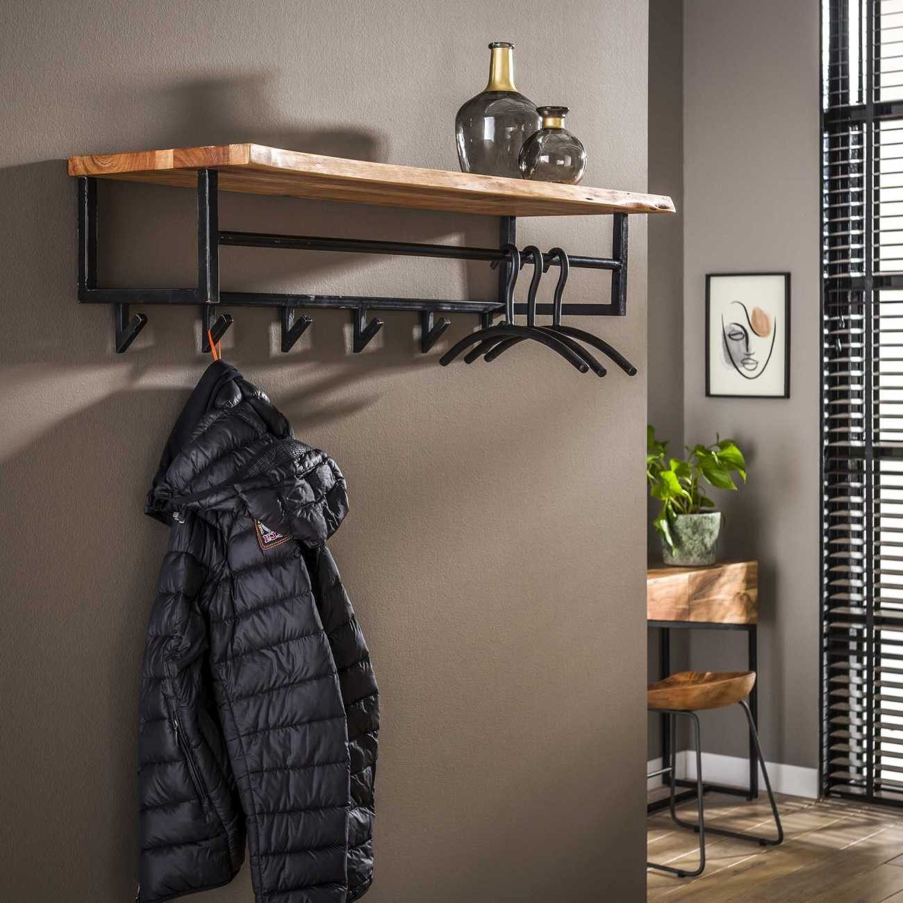 Feeling4Home Garderobe Bord - Akazienholz massiv Natur, mit Hutablage & 6 Haken, Unikat mit markanter Holzmaserung und Baumkante