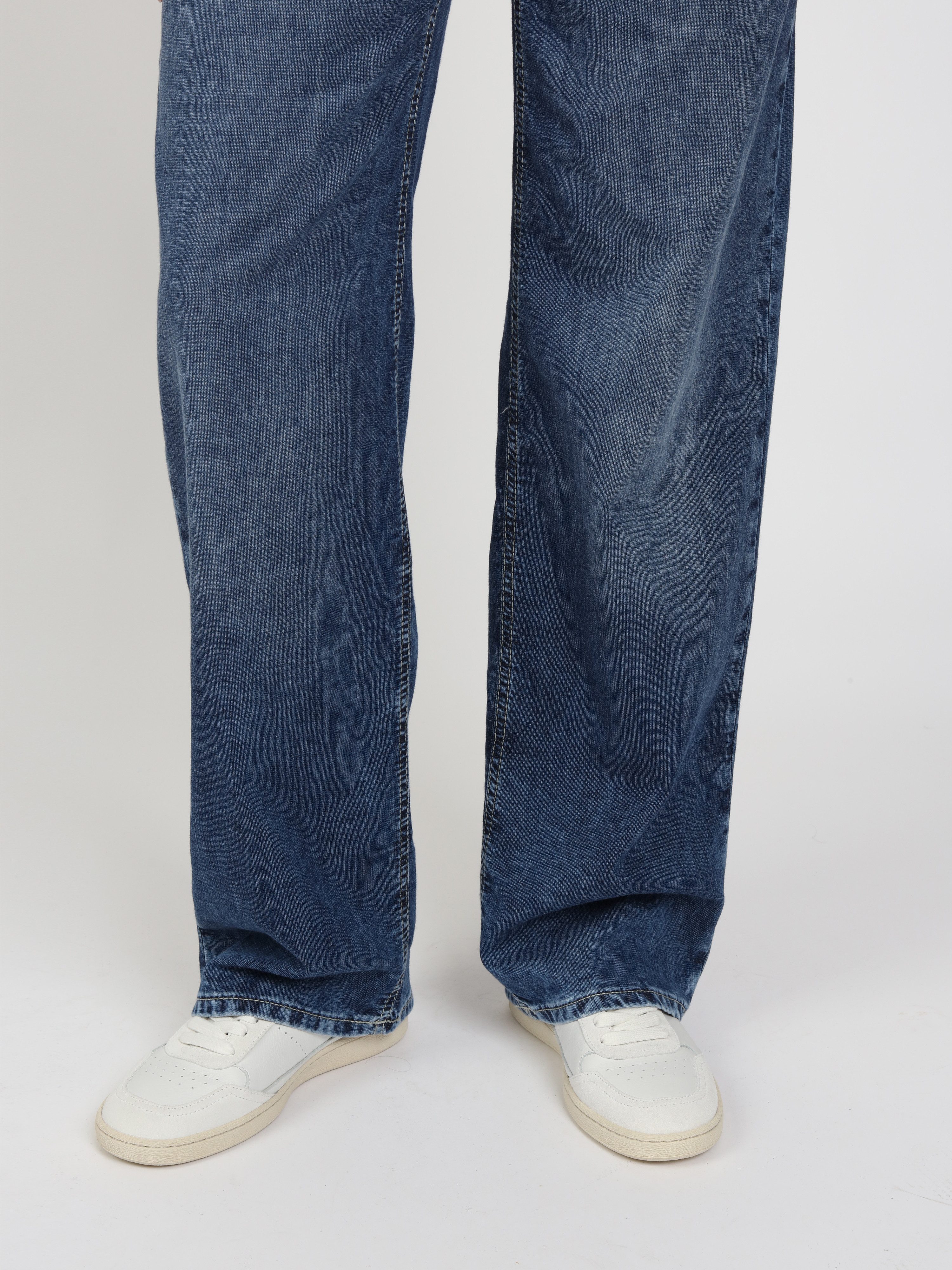 Straight-Jeans 94RIVER