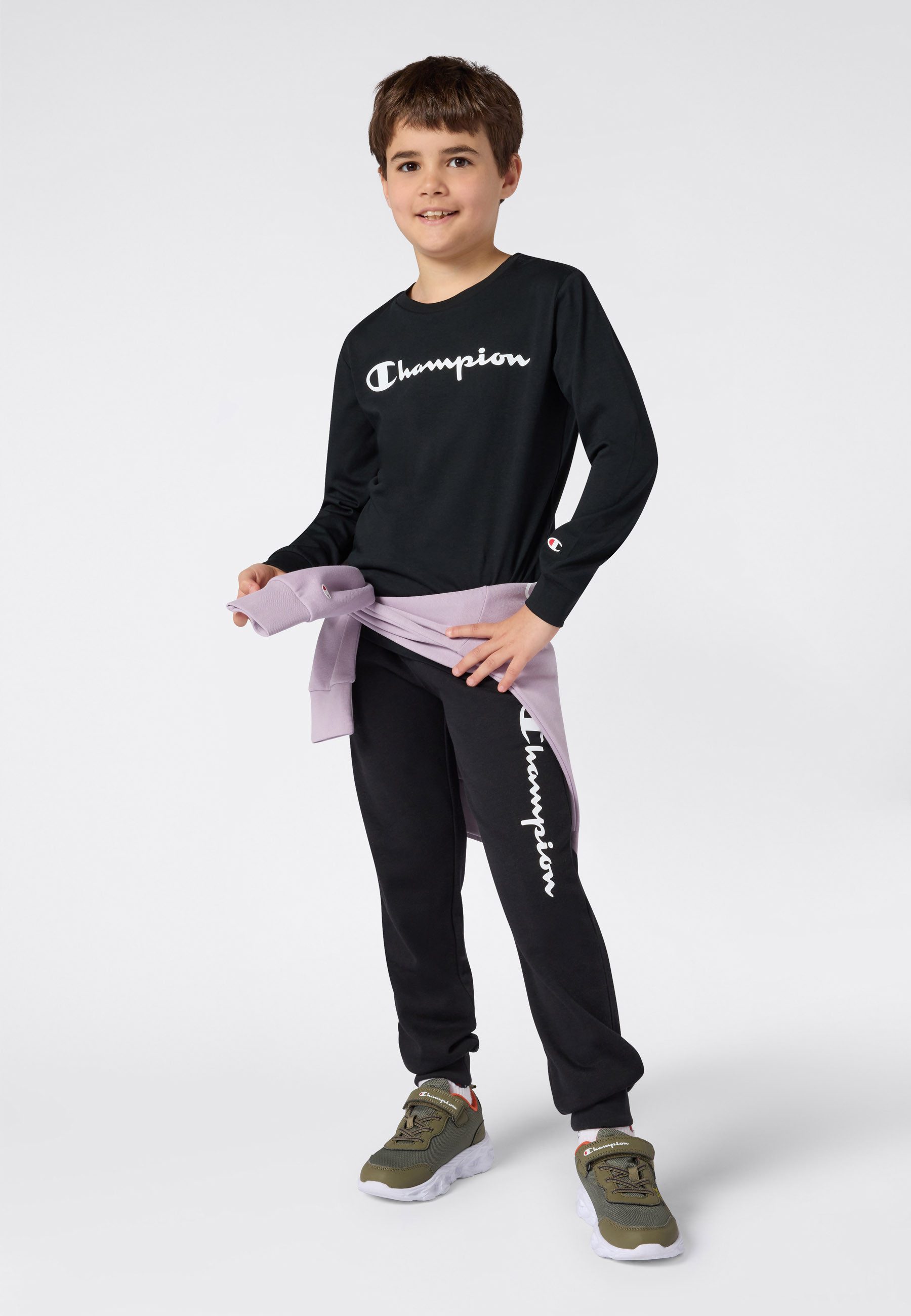 Champion Langarmshirt SPORTWEAR LONG SLEEVE Standard Fit Langarmdesign, aus Baumwolle, mit Rundhalsausschnitt, normale Länge