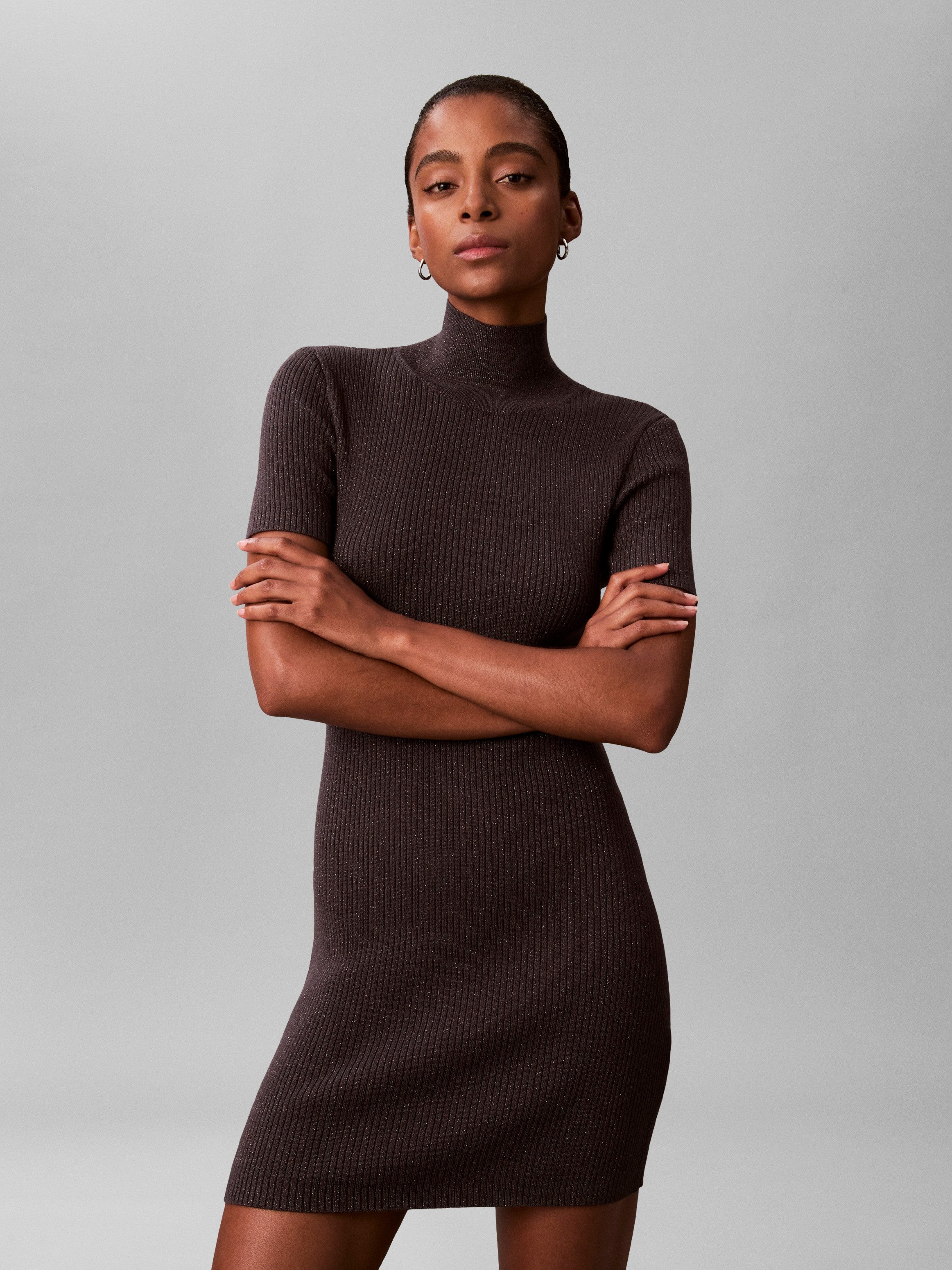 Calvin Klein Jeans Minikleid Figurbetonte Passform mit Stehkragen