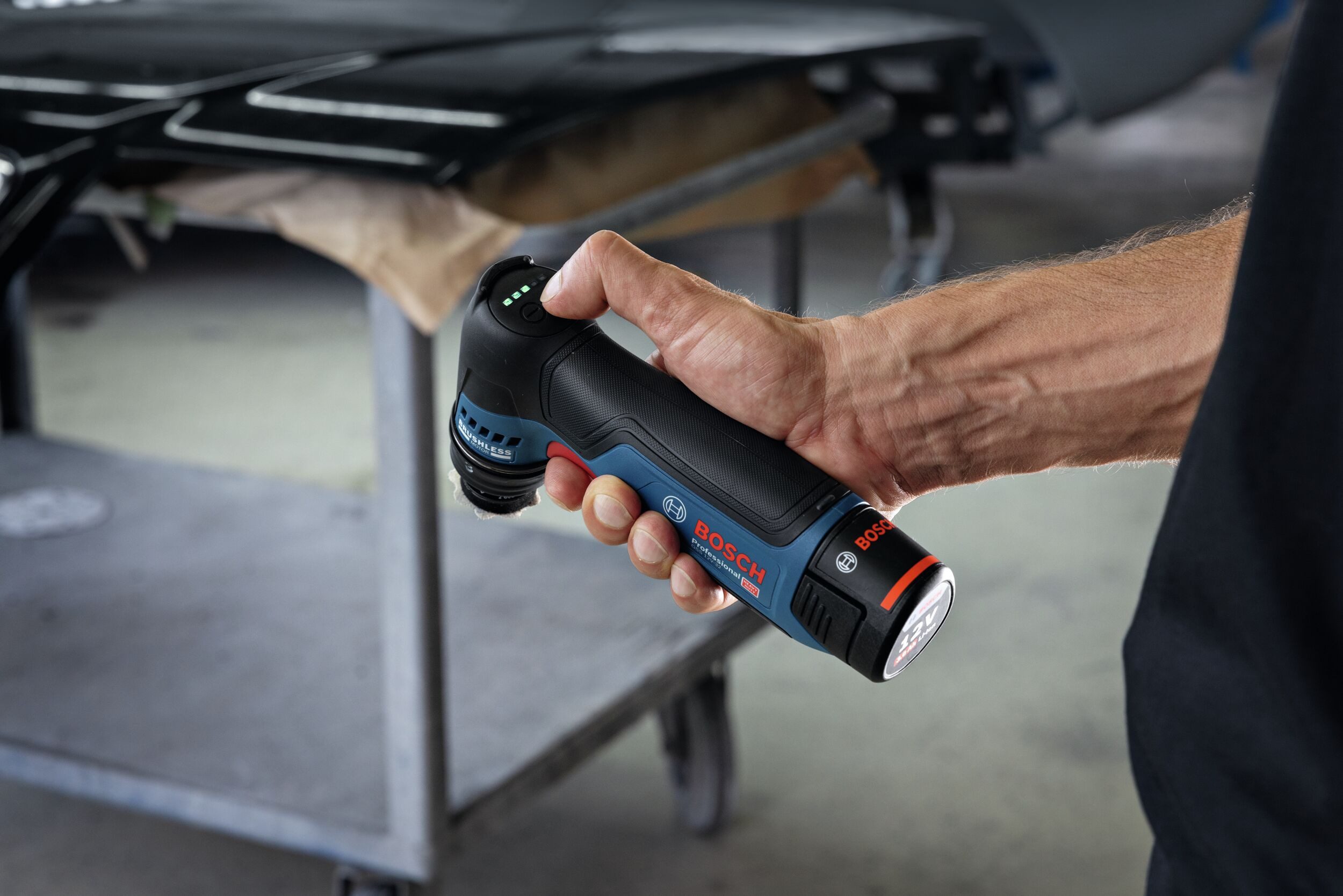 BOSCH Akku-Schwingschleifer GSS 12V-32, max. 8000 U/min, 16000 U/min, Ohne Akku - im Karton