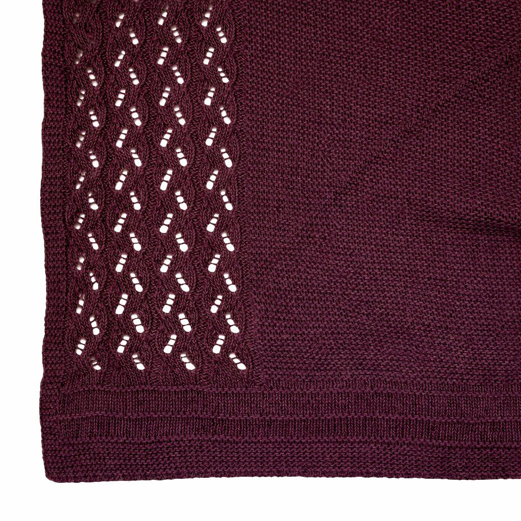 Der Trachtler Dreieckstuch Trachtentuch Trachtenstola Überwurf Schultertuch Cape "Leni", mit wunderschönem Zopf- und Lochmuster -Made in Italy-