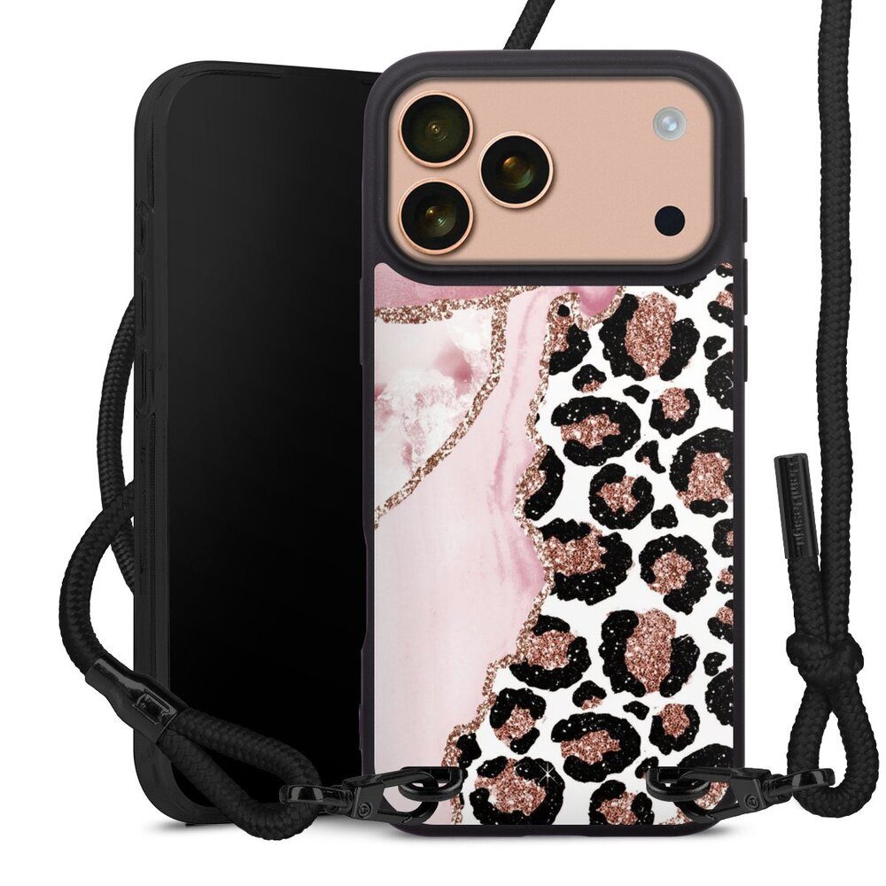 DeinDesign Handyhülle Leopard Glitzer Look Marmor Patterns and Textures Smooth Pink, Apple iPhone 17 Pro Max Premium Handykette Hülle mit Band