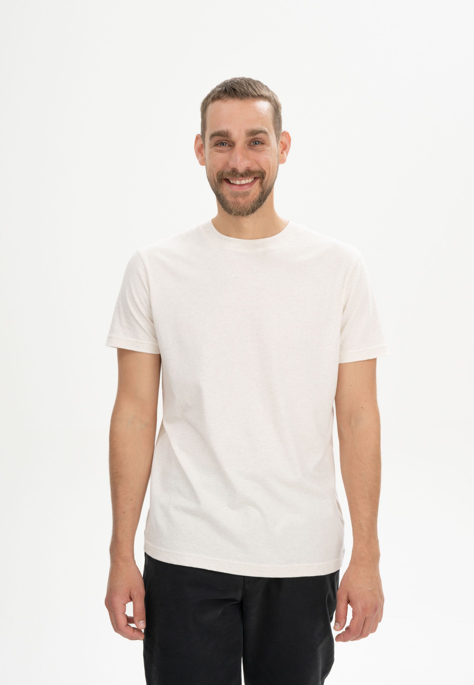 MELA Kurzarmshirt T-Shirt Style Artist Edition Kaja Fein gerippter Kragen