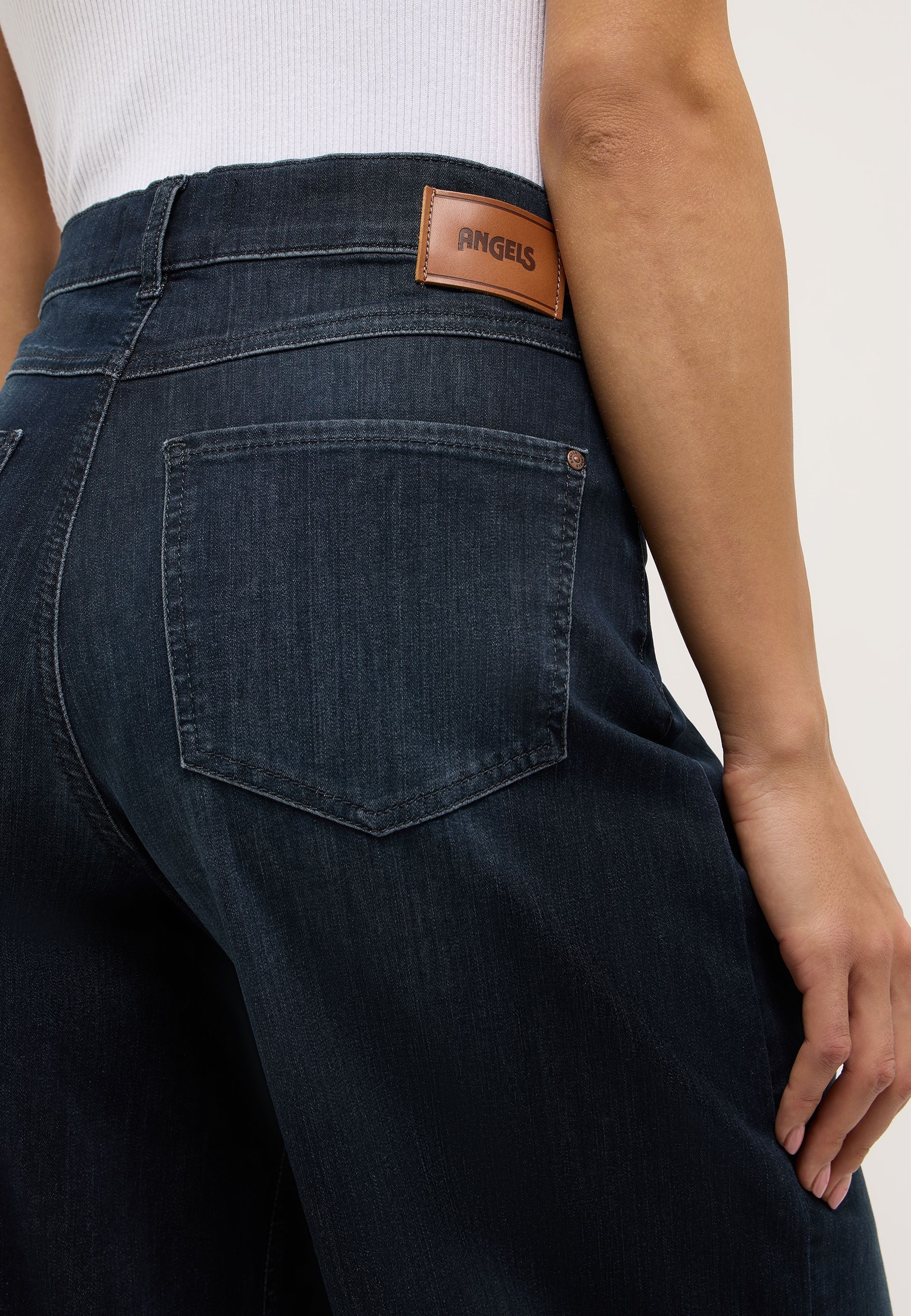 ANGELS 5-Pocket-Jeans LIVA mit weitem Bein