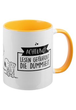 United Labels® Tasse The Peanuts Tasse Snoopy - Lesen Kaffeetasse Gelb Weiß 320 ml, Keramik