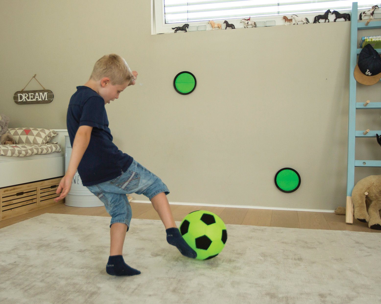 Durchmesser, als cm 2 Klett-Tellern mit Torwand Kick myminigolf (Set), selbstklebenden Stick 21 Fußball &