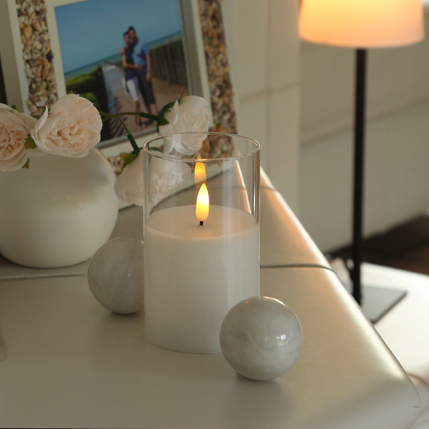 MARELIDA LED-Kerze LED Kerze im Glas Windlicht Echtwachs Timer H: 12,5cm D: 7,5cm weiß, LED Classic