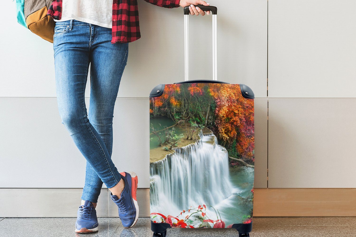 Rollen, - Handgepäckkoffer Reisetasche - Trolley, Natur, mit für Reisekoffer Herbst rollen, Ferien, - Wasserfall MuchoWow Handgepäck 4 Bäume