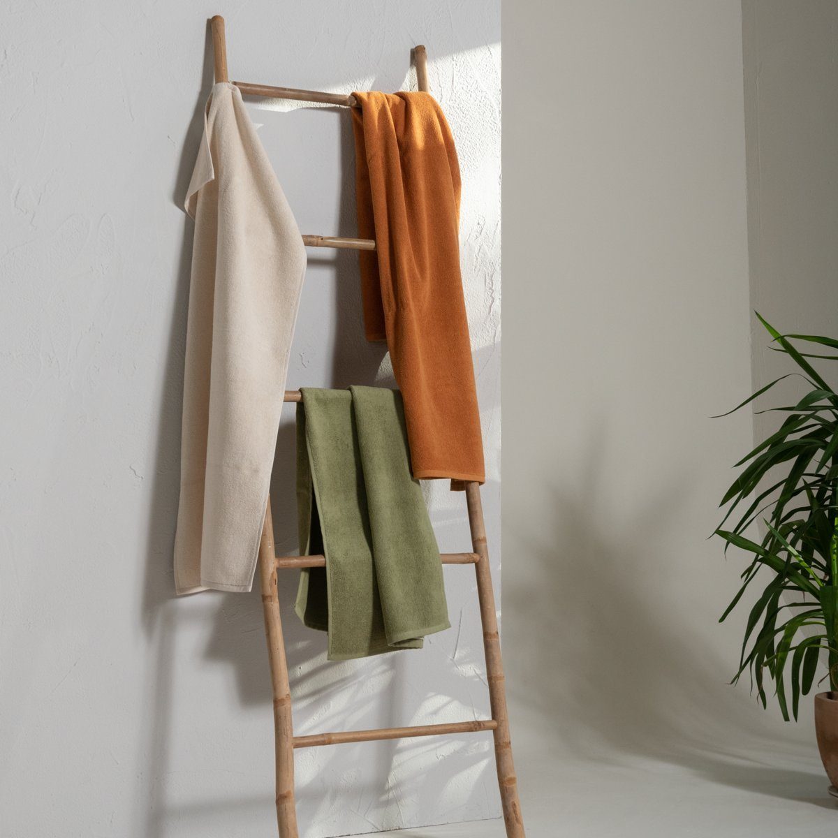 Badetuch LIVING mit CRAFTS Khaki Maschendichte Luxuriöses Frottee hoher ORLANDO,