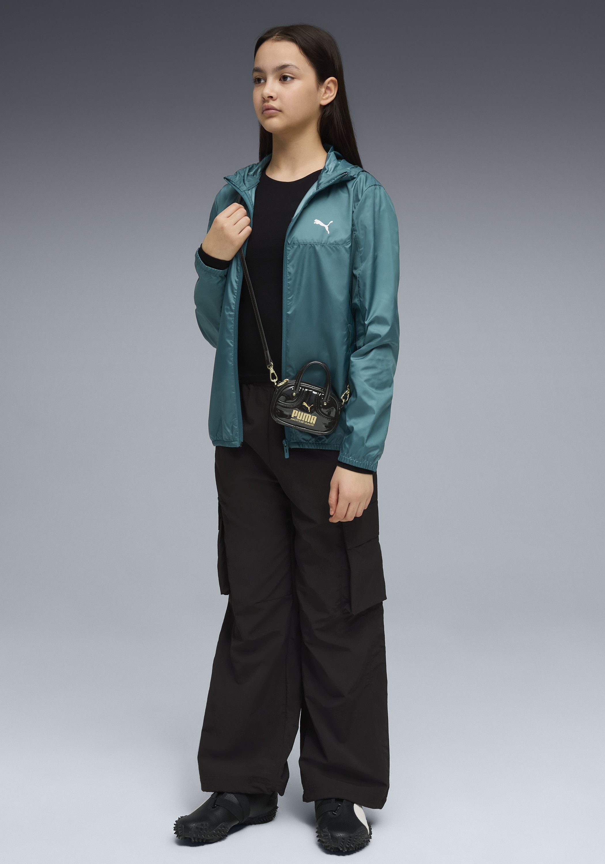 PUMA Windbreaker ESS UV WINDBREAKER für Jugendliche, mit Kapuze, mit Eingrifftasche