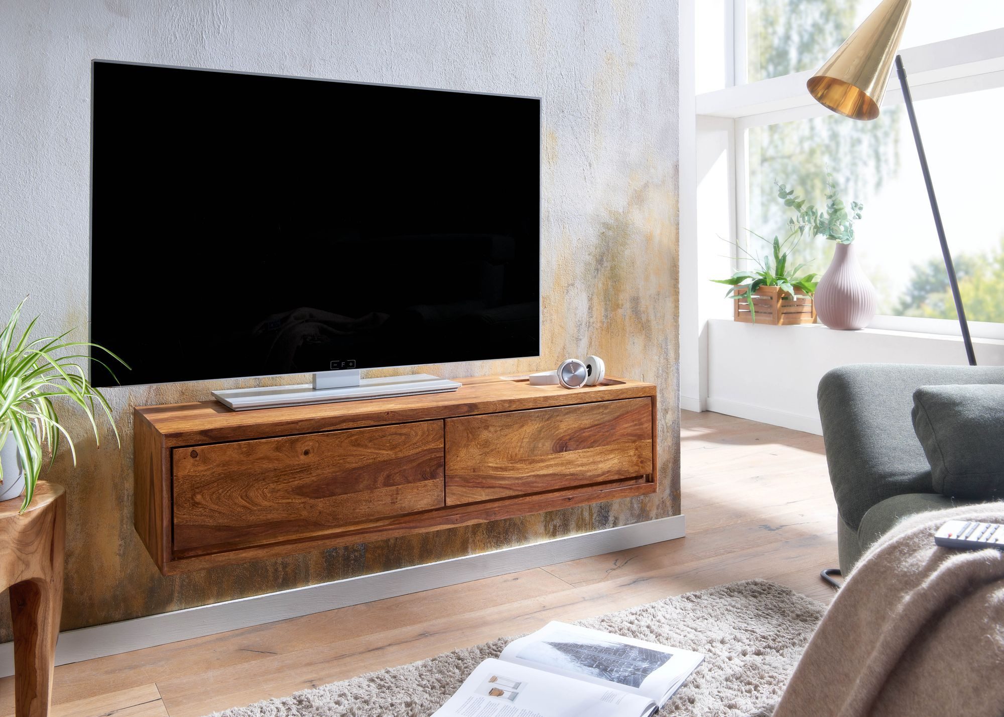 furnicato Lowboard TV-Unterschrank Massivholz Walnuss Finish 108x25x34 cm Braun (1 St), Zwei Schubladen Fernsehkommode mit Ablage für dein Wohnzimmer