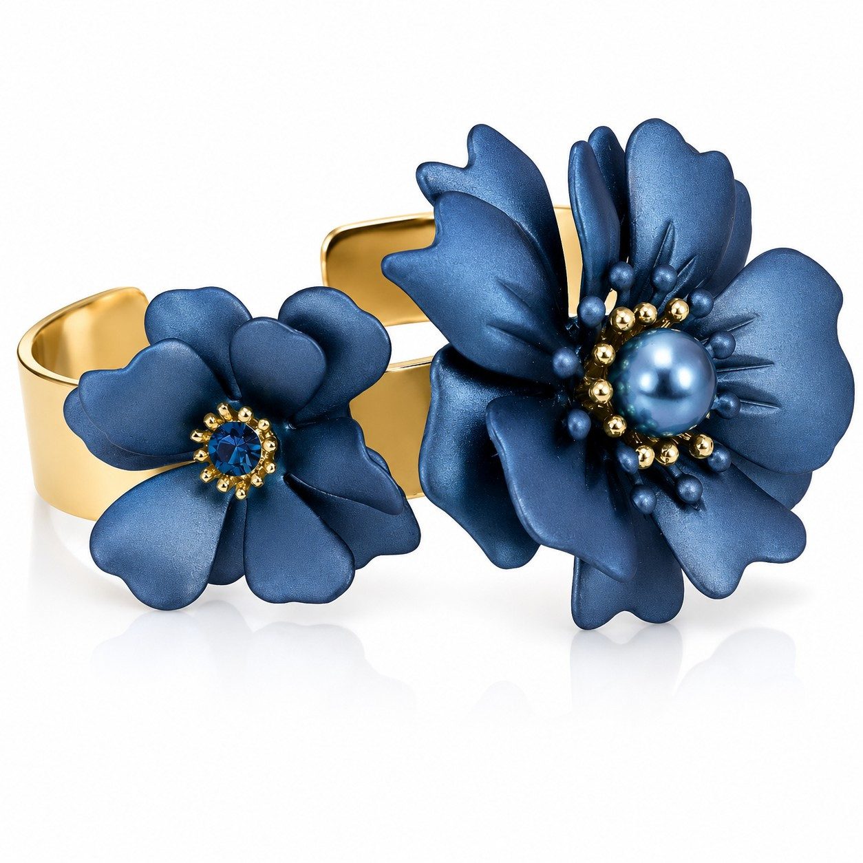 LUISIA® Armreif Armspange "Nelia" mit Blumen (inkl. Schmuckbox), 16 Karat vergoldet