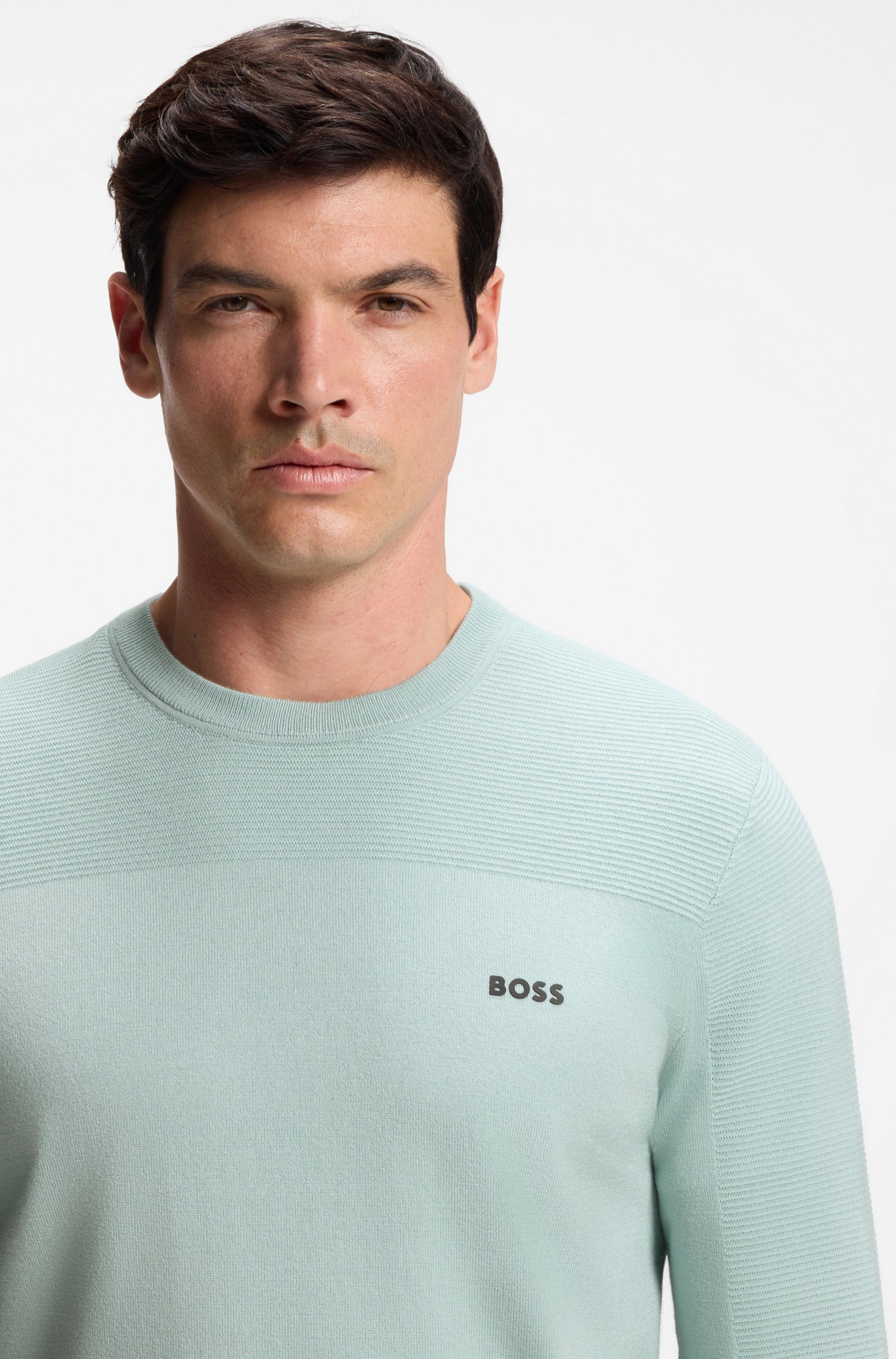 BOSS GREEN Strickpullover KN Momentum-X CN Rundhalsausschnitt, Regular Fit, kontrast HD-Logo