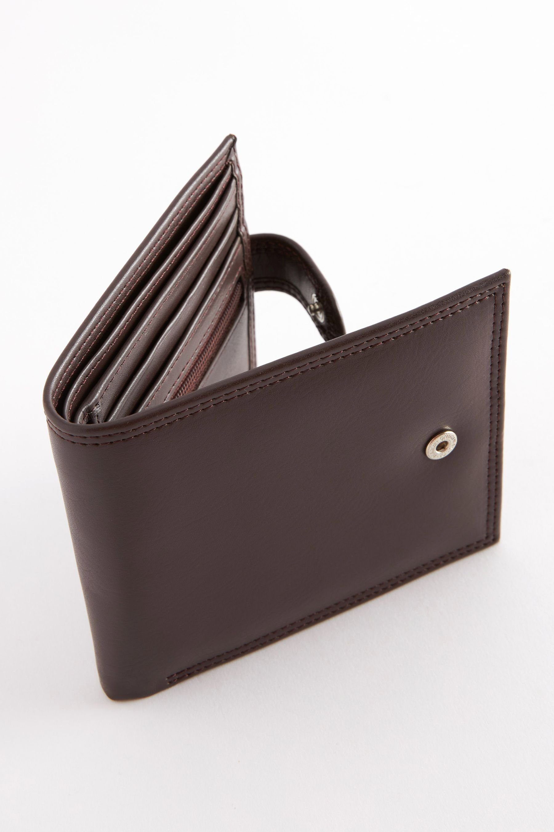 mit Druckknopfverschluss Next Brieftasche Brown (1-tlg) Brieftasche