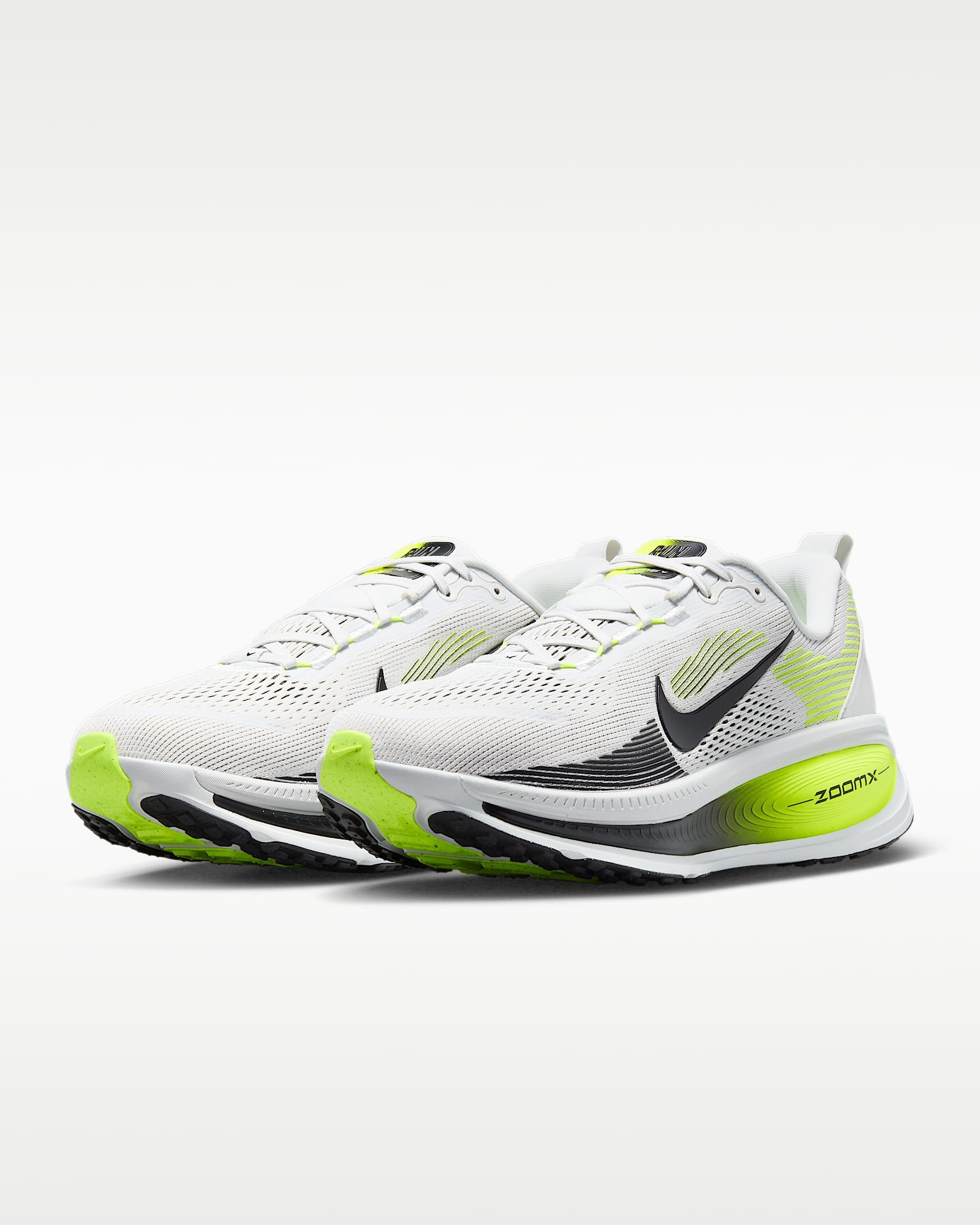 Nike Vomero 18 Laufschuh