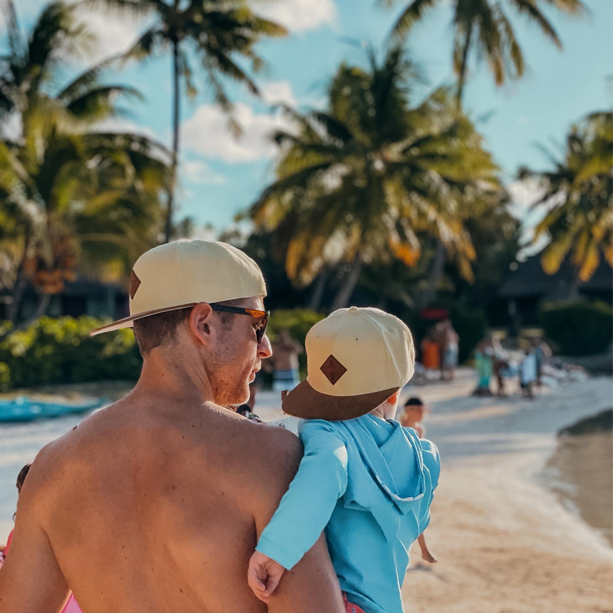 Soulbuddy Baseball Cap 2er-Set Partnerlook-Set, Geschenk für Eltern, Geschenk Papa Mama (Set = 1x Eltern Cap + 1x Kinder Cap, Identisches Partnerlook-Set)