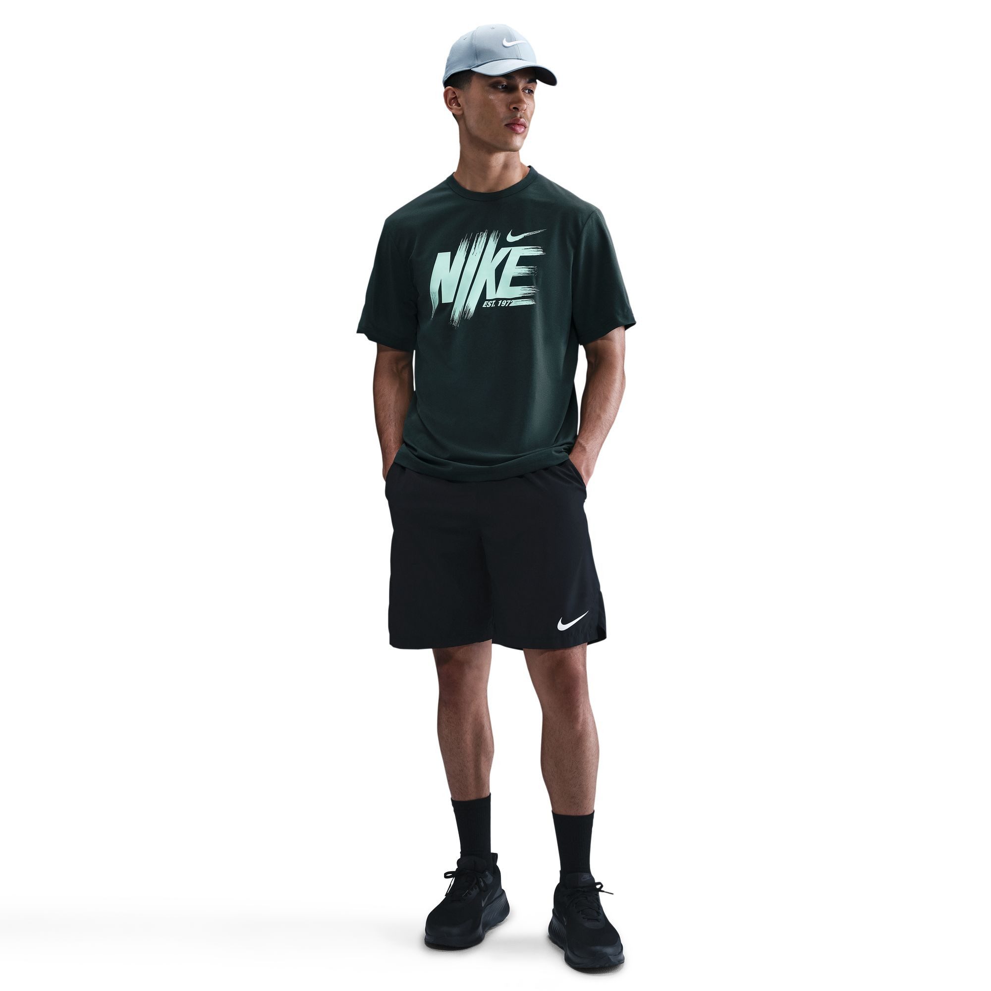 Nike T-Shirt Nike Herren T-Shirt Hyverse Dri-FIT UV HV0381