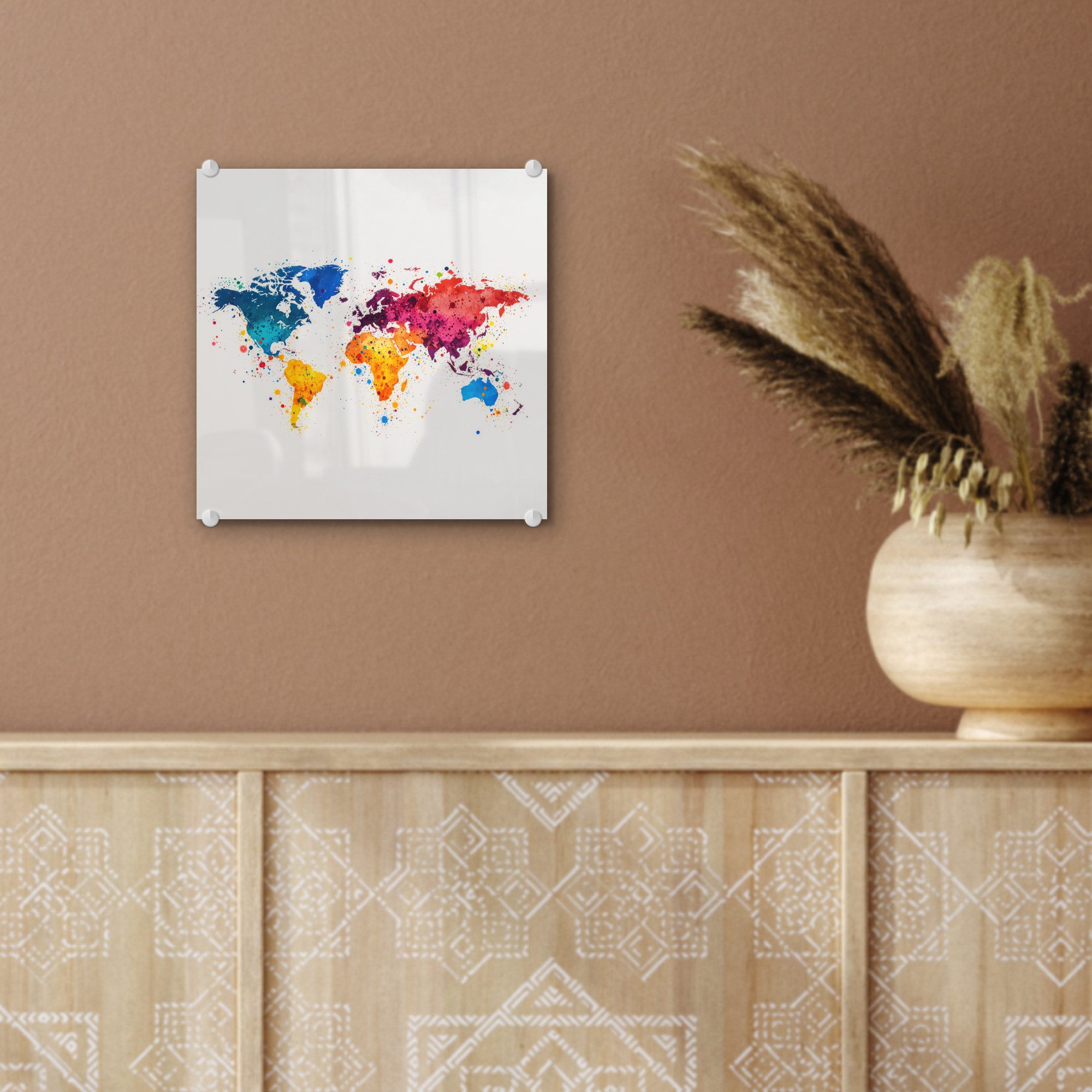 MuchoWow Acrylglasbild Weltkarte - Graffiti - Farbenfroh, Inkl. Aufhängung, Bilder auf Glas Wandbild, Wanddeko Wohnzimmer Badezimmer, 20x20 cm