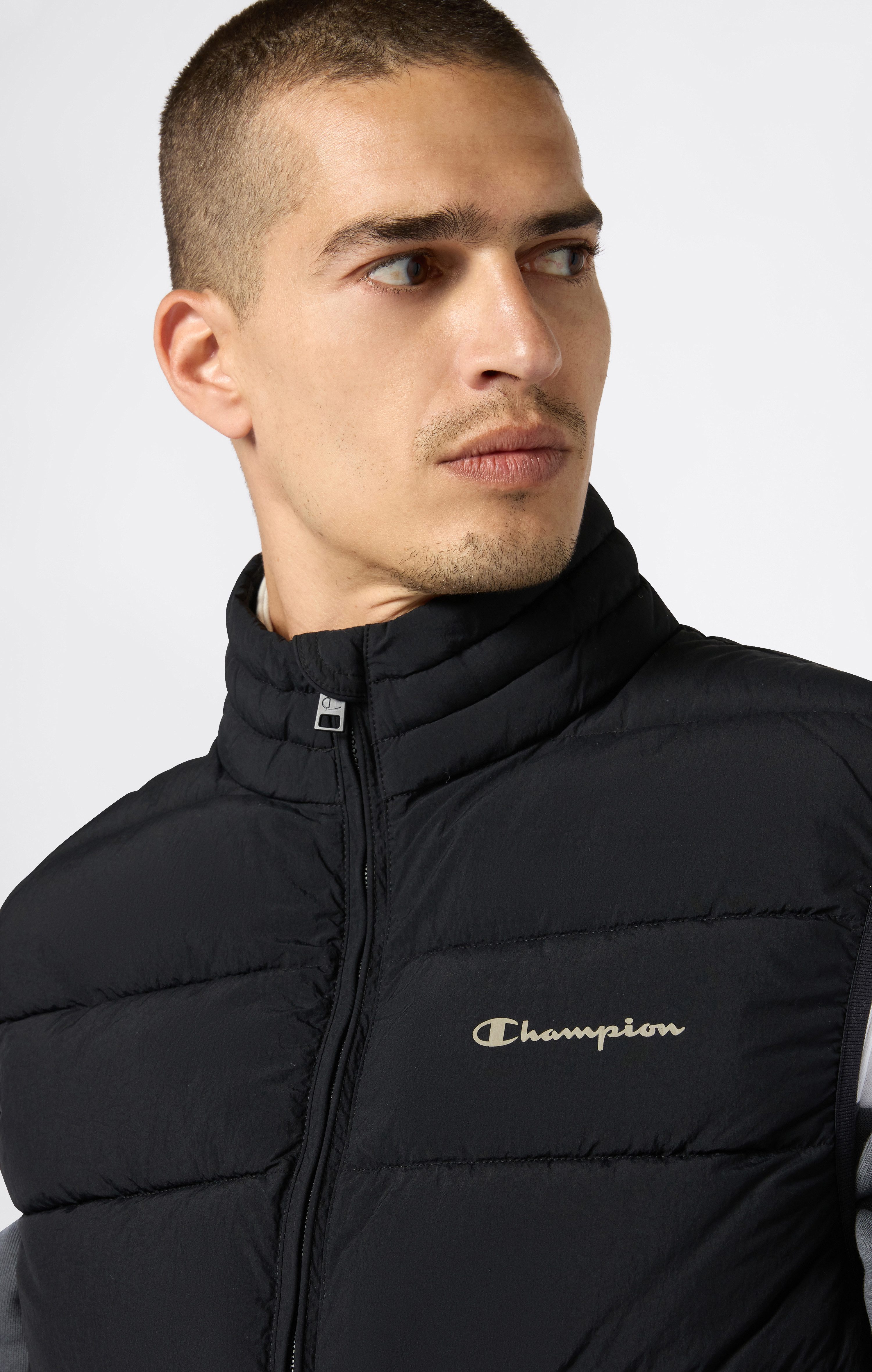 Champion Steppweste Padded Outdoor Vest (1-tlg) aus Polyamid, sportlicher Stil, leichtes Material