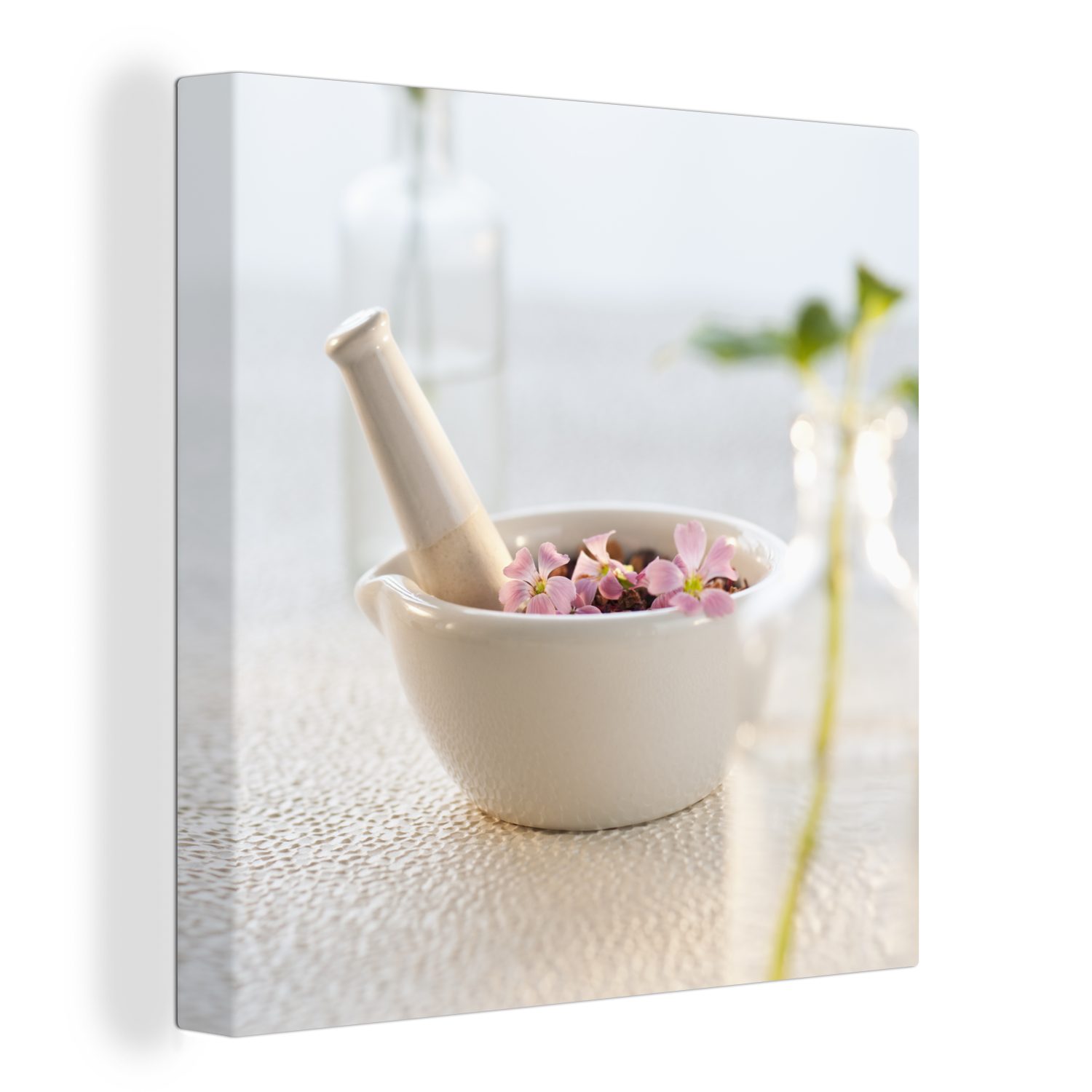 OneMillionCanvasses® Leinwandbild Ein Mörser mit rosa Blütenblättern, (1 St), Leinwand Bilder für Wohnzimmer Schlafzimmer