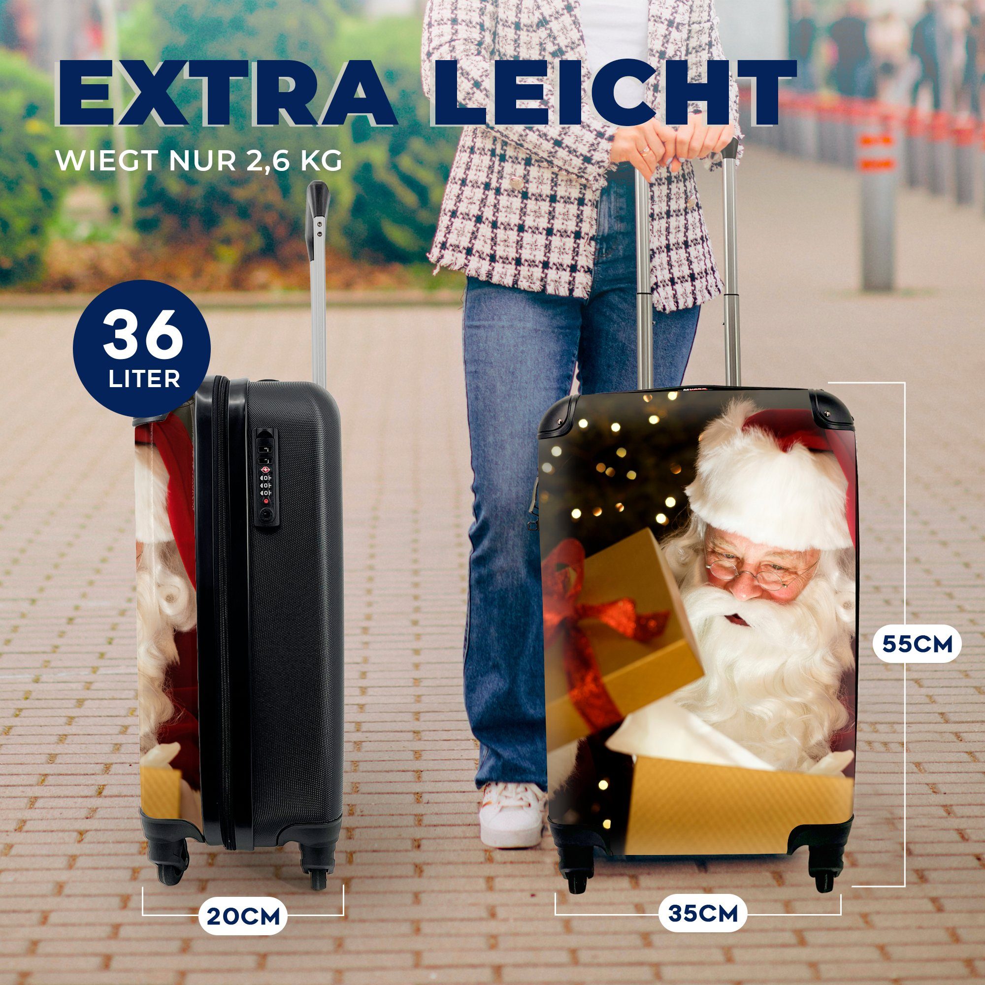 Ferien, Trolley, Rollen, Öffnen Ein der Weihnachtsgeschenke, des mit Handgepäckkoffer beim Handgepäck für Porträt Reisekoffer Weihnachtsmanns rollen, Reisetasche 4 MuchoWow