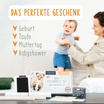 Amari Babymöbel-Set AMARI ® Baby Fußabdruck Set mit 2 Tierpostern & Clean Touch Pad