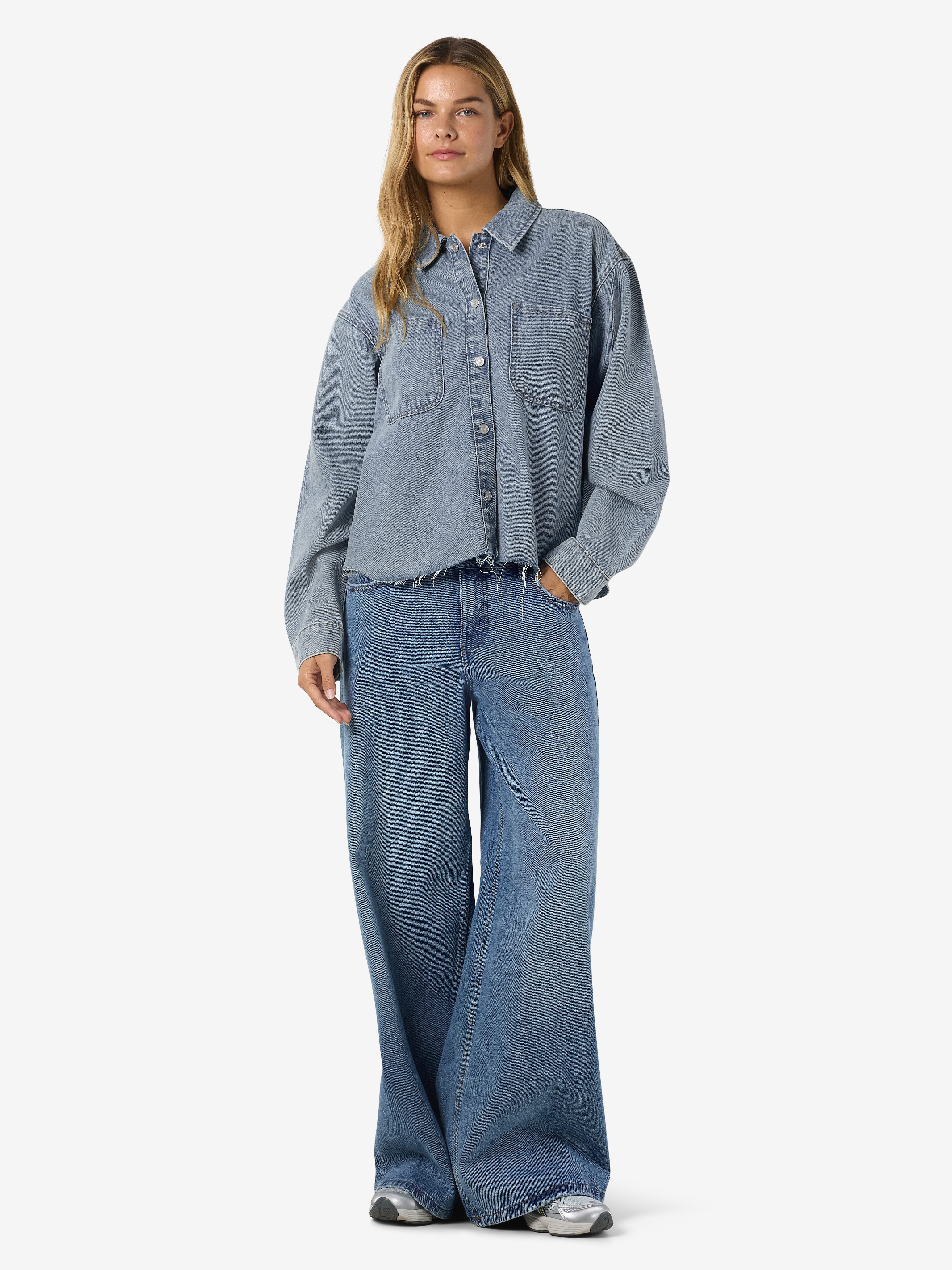 Noisy may Jeansbluse NMALVA L/S DENIM SH SHCKET AZ452LB