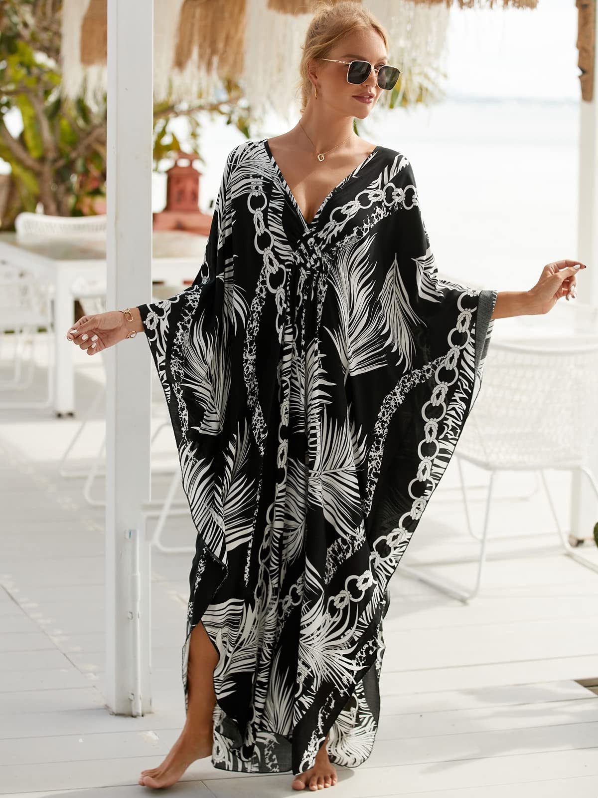 MOPUEA Strandkleid Damen Strandkaftan Boho Strandkleid Sommer Oversize Bikini Cover Up (Strandkaftan Damen Sommerkleid Bikini Cover Up, Luftiger Kaftan mit V Ausschnitt und Boho Print) Leicht Atmungsaktiv Oversize Seitenschlitze Boho Stil