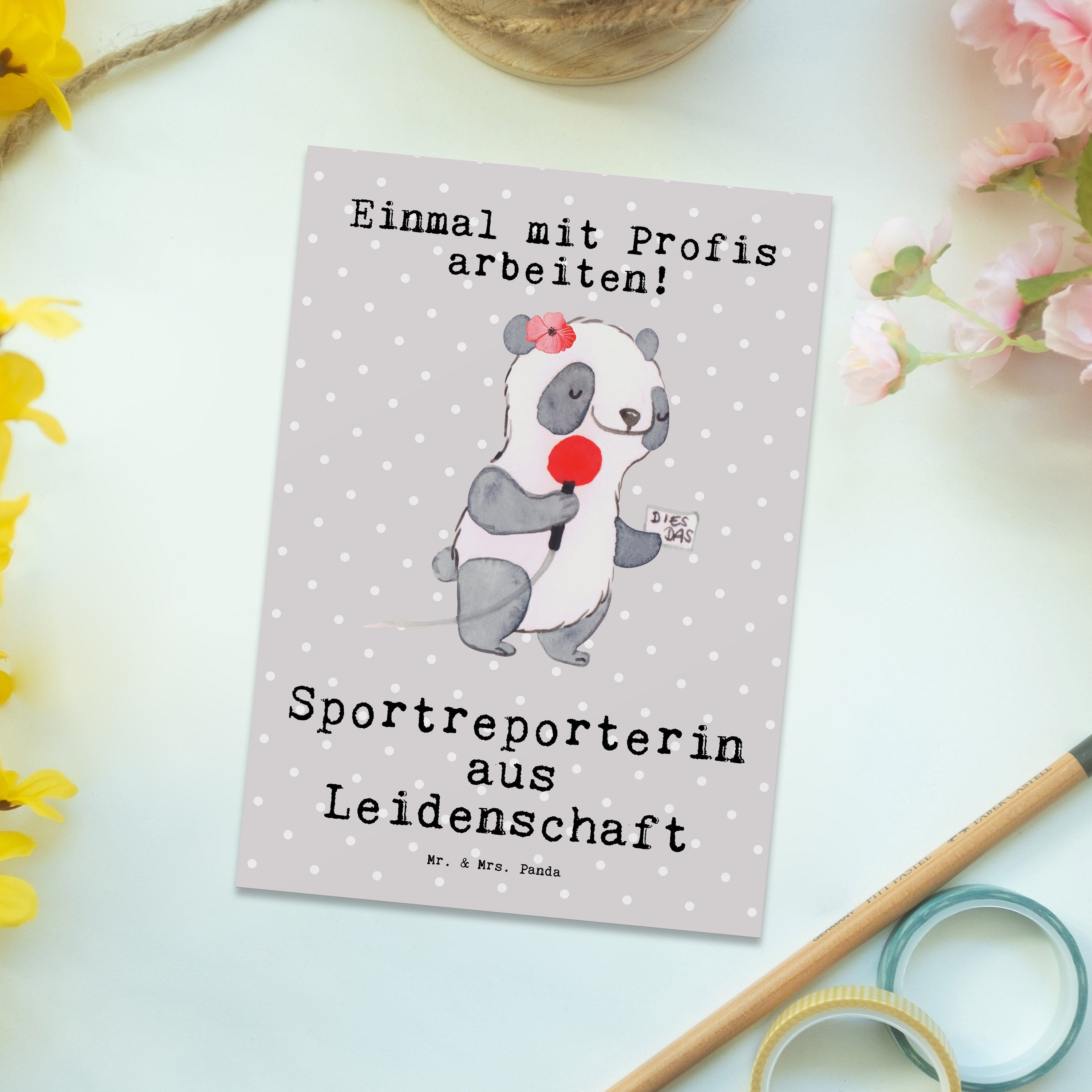aus Leidenschaft Geschenk, Panda Sportreporterin Grau & Postkarte Pastell Mrs. Kollegin Mr. - -
