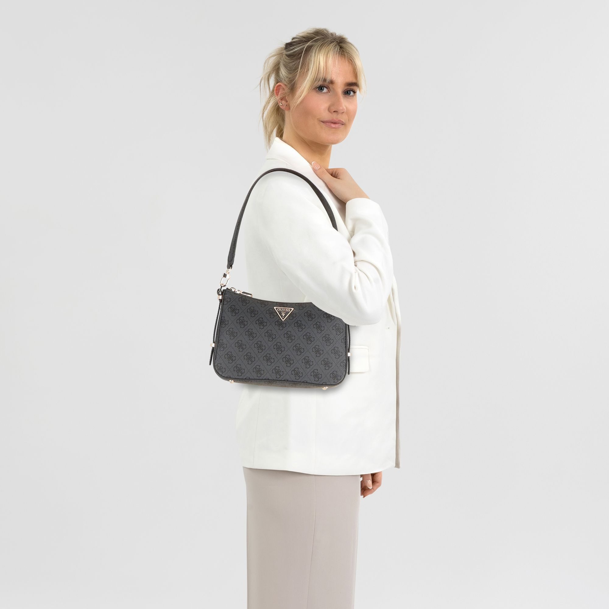 Guess Schultertasche Eco Erica, Polyurethan günstig online kaufen