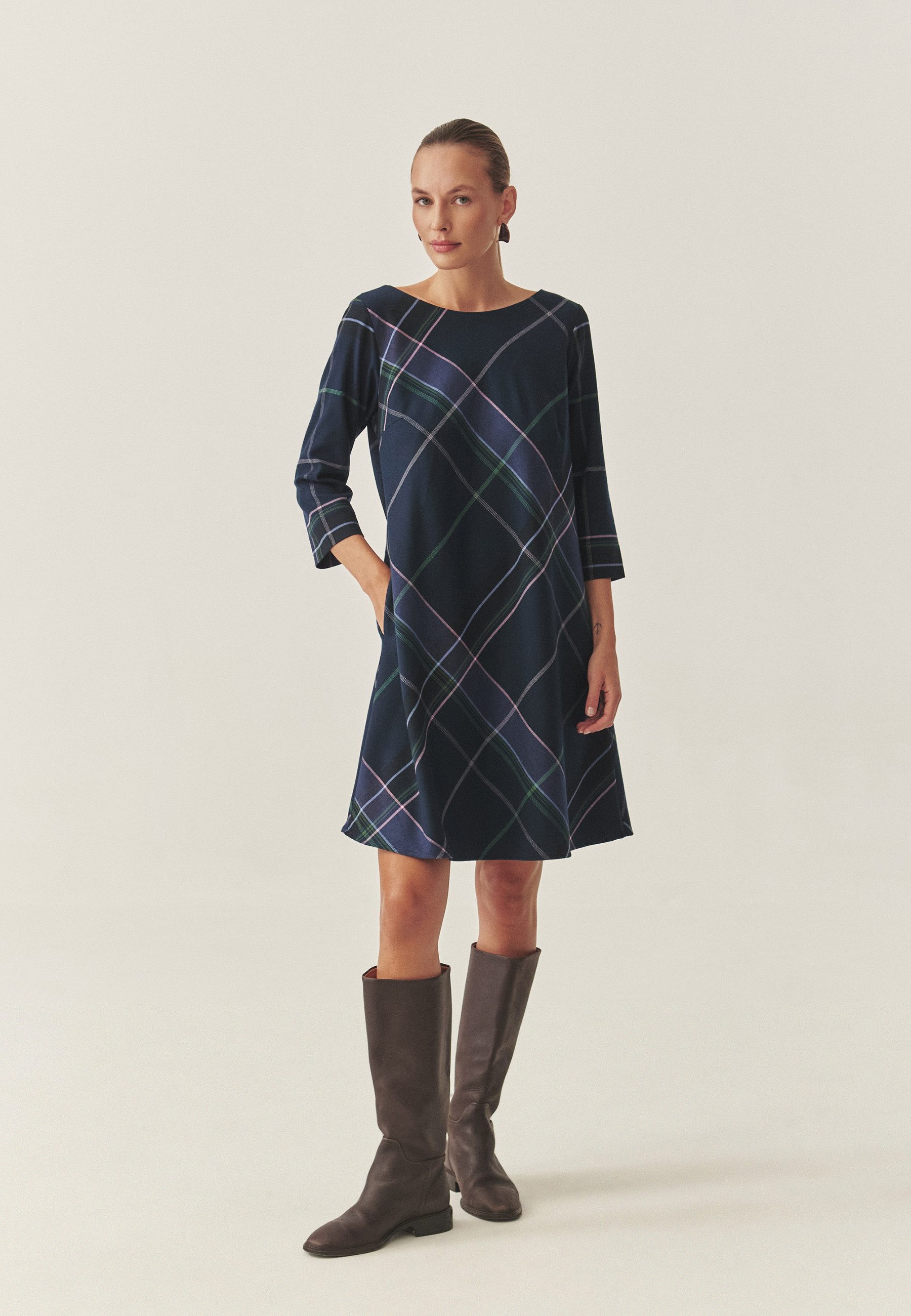 TATUUM Midikleid Kleid Aus Kariertem Stoff Mit ¾-Ärmeln - Gracy