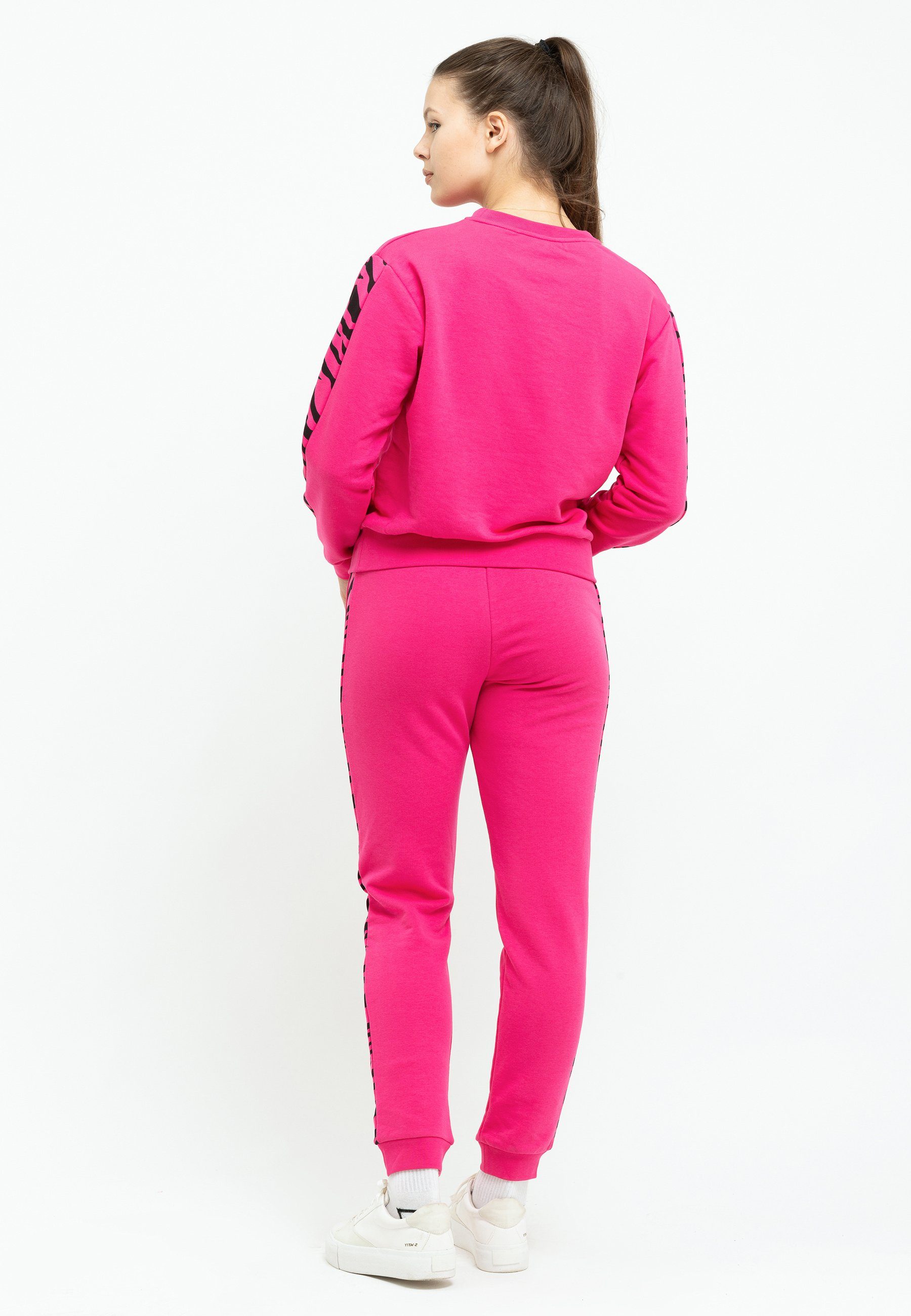 Tom Barron Freizeitanzug Tom Barron Zebra Pattern Sweatshirt And Pant Set, mit modernem Design