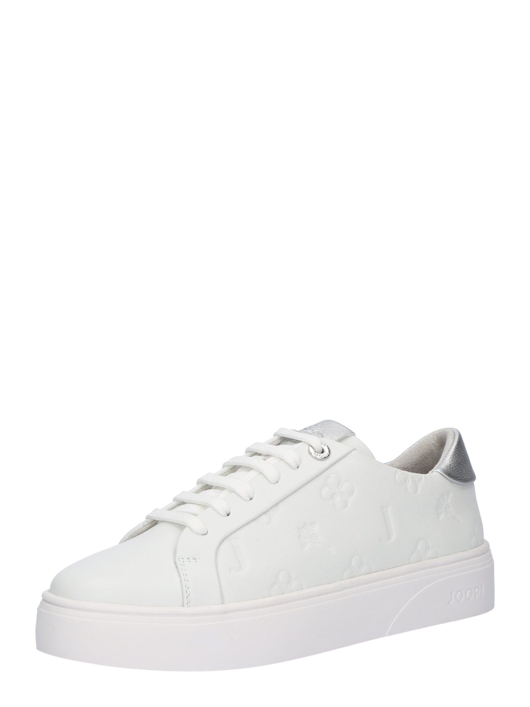 New Daphne Sneaker