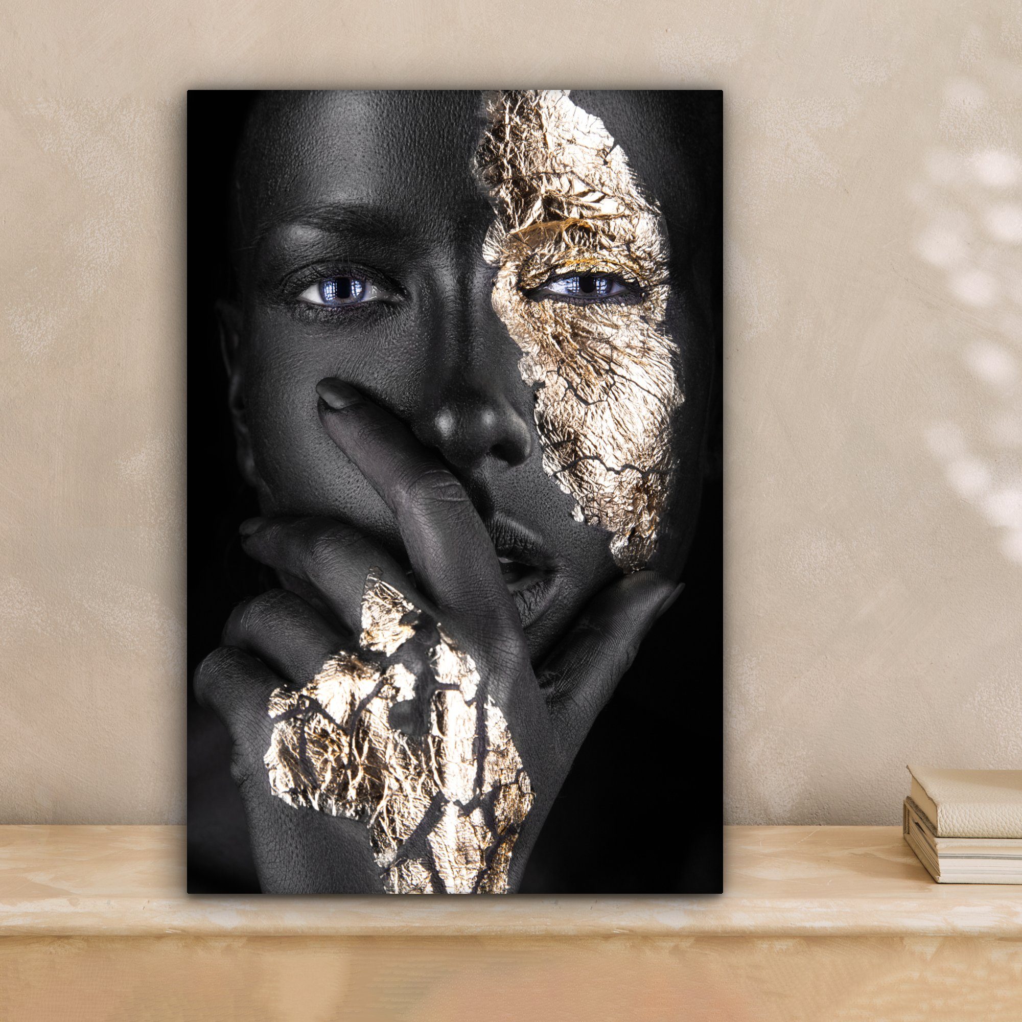 OneMillionCanvasses® Leinwandbild Frau - Gold - günstig online kaufen
